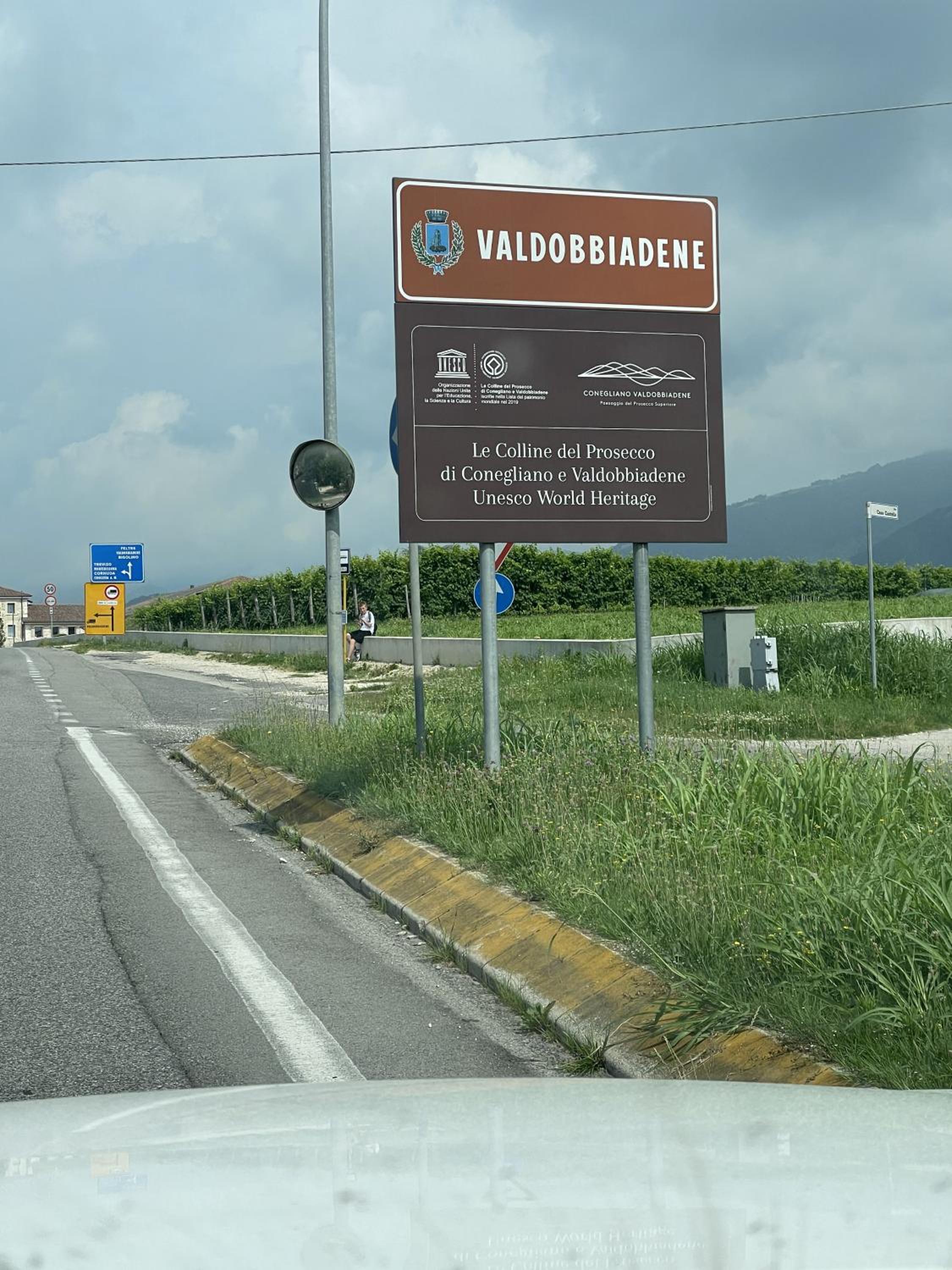 Valdobbiadene - free parking - Colline Prosecco