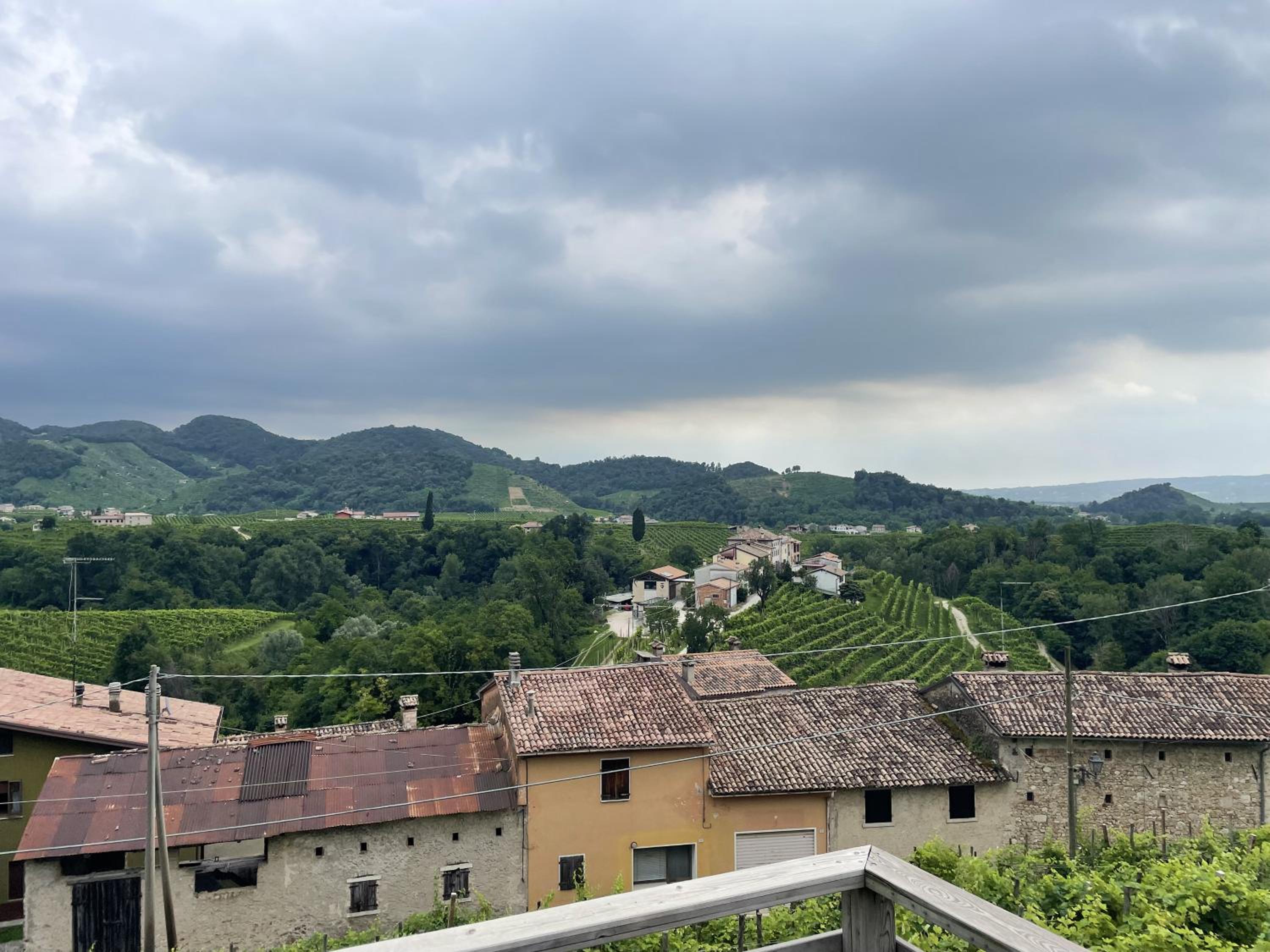 Valdobbiadene - free parking - Colline Prosecco