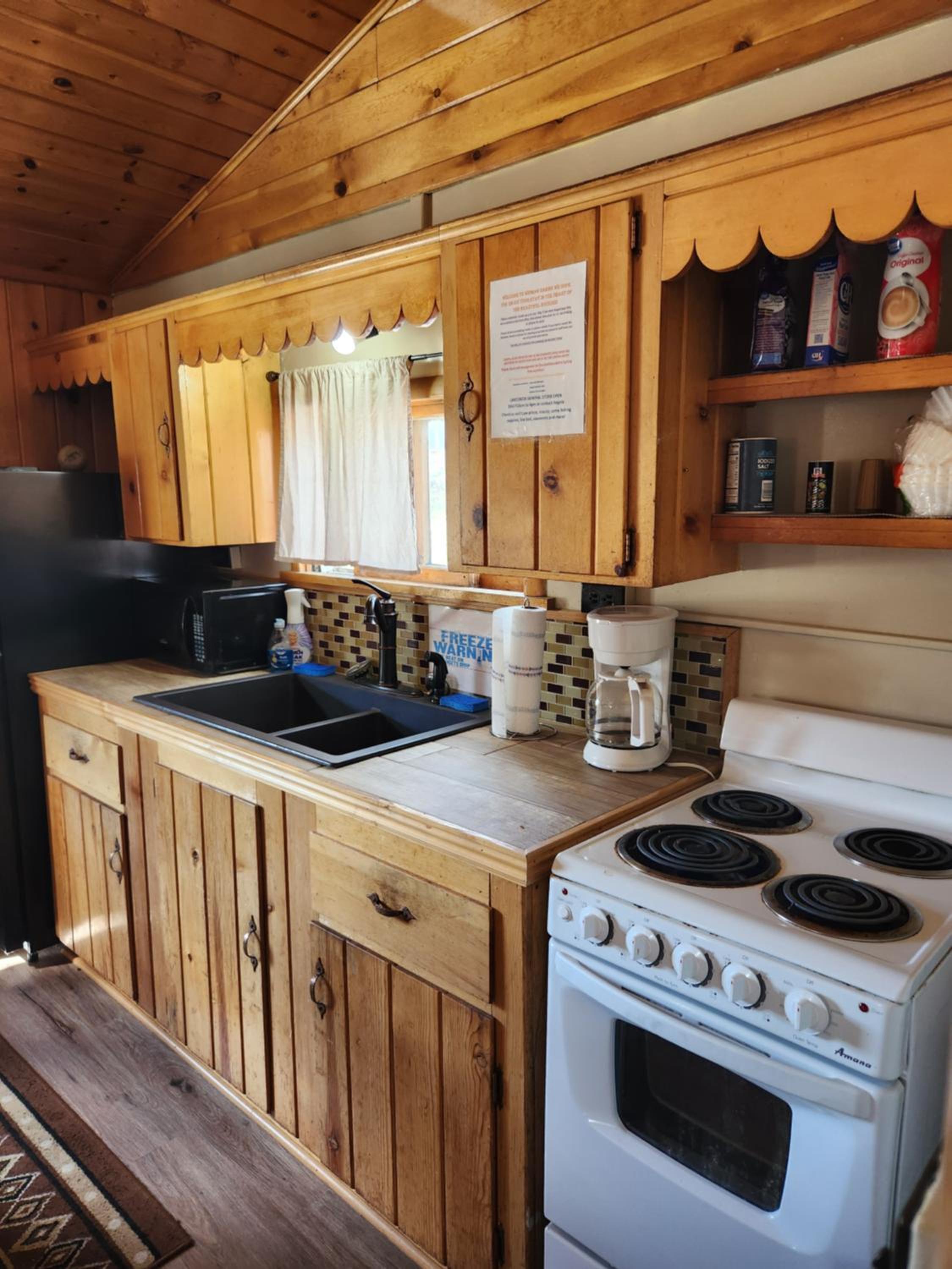 Winmar Cabins view 3