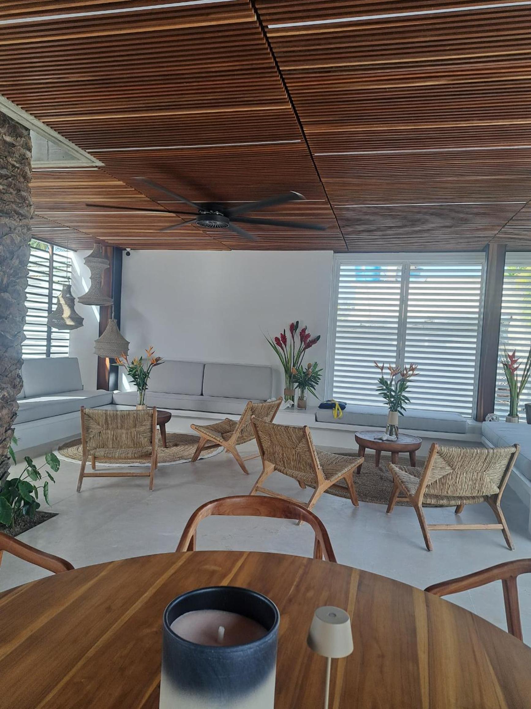Macanao Lodge By LD