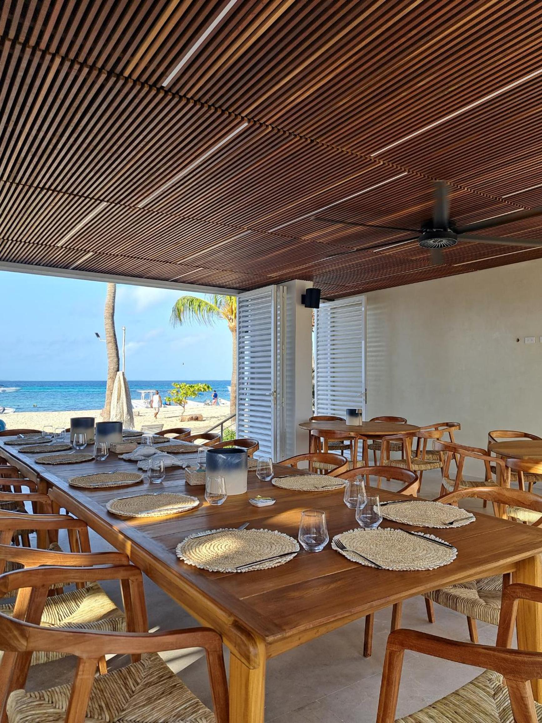 Macanao Lodge By LD