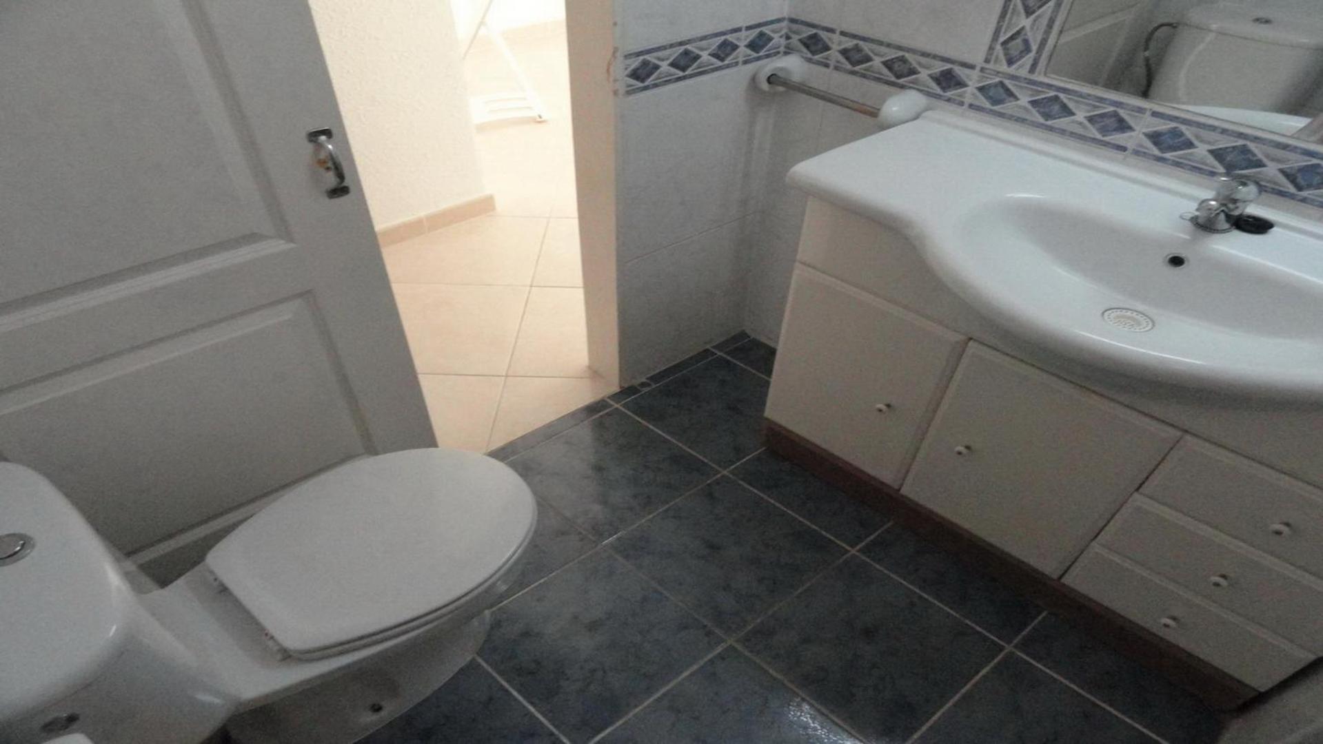 Spacious 3-bedroom beach Bungalow