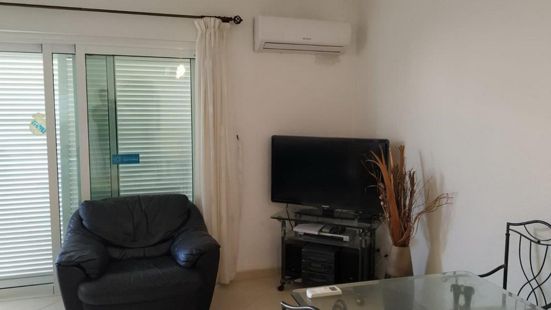 Spacious 3-bedroom beach Bungalow