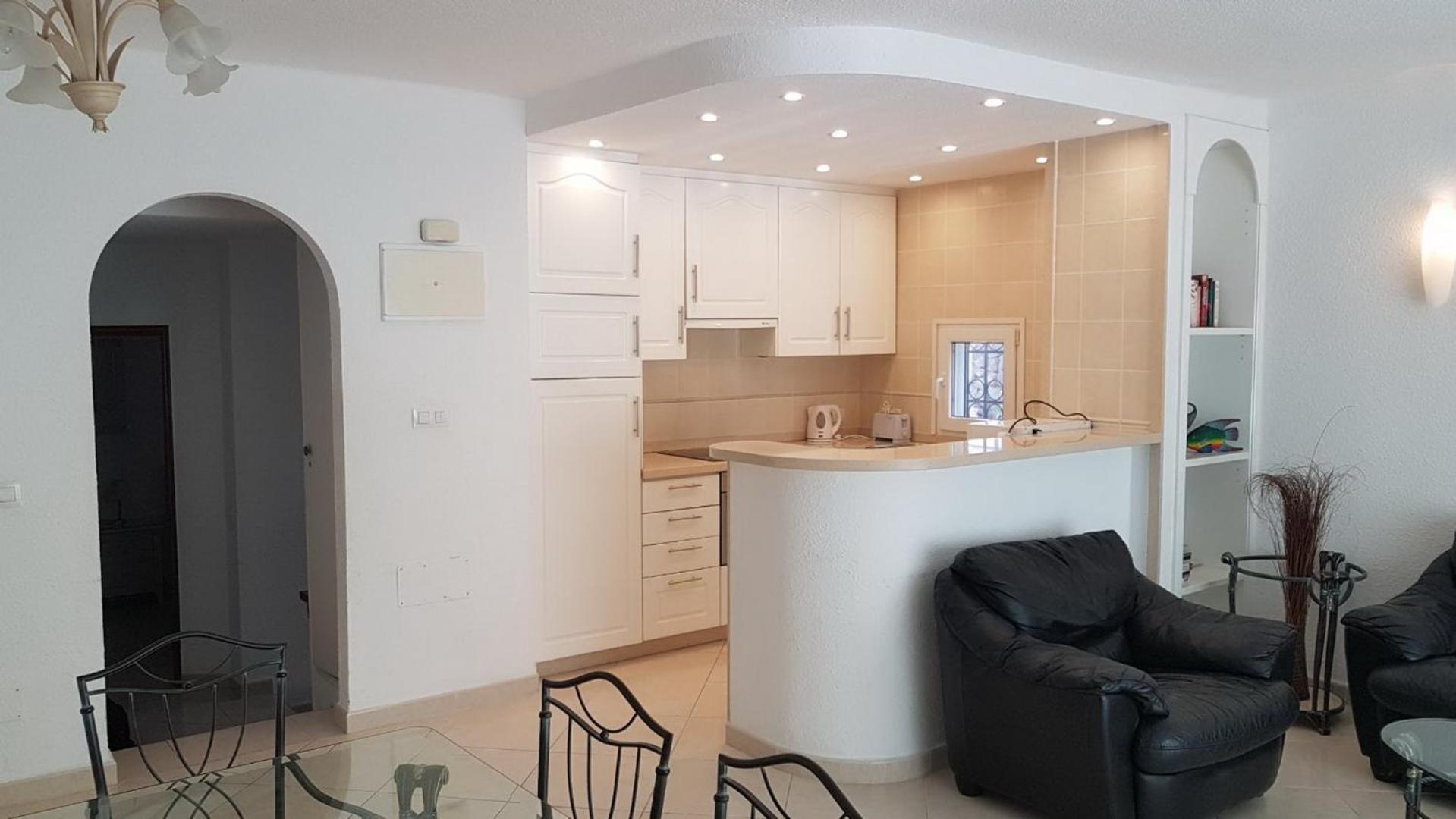 Spacious 3-bedroom beach Bungalow