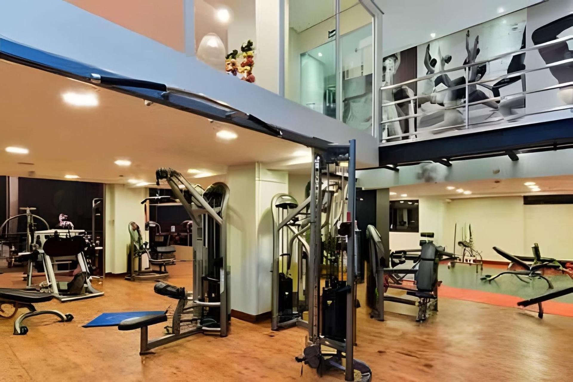 Staybridge Condomínio Flats
