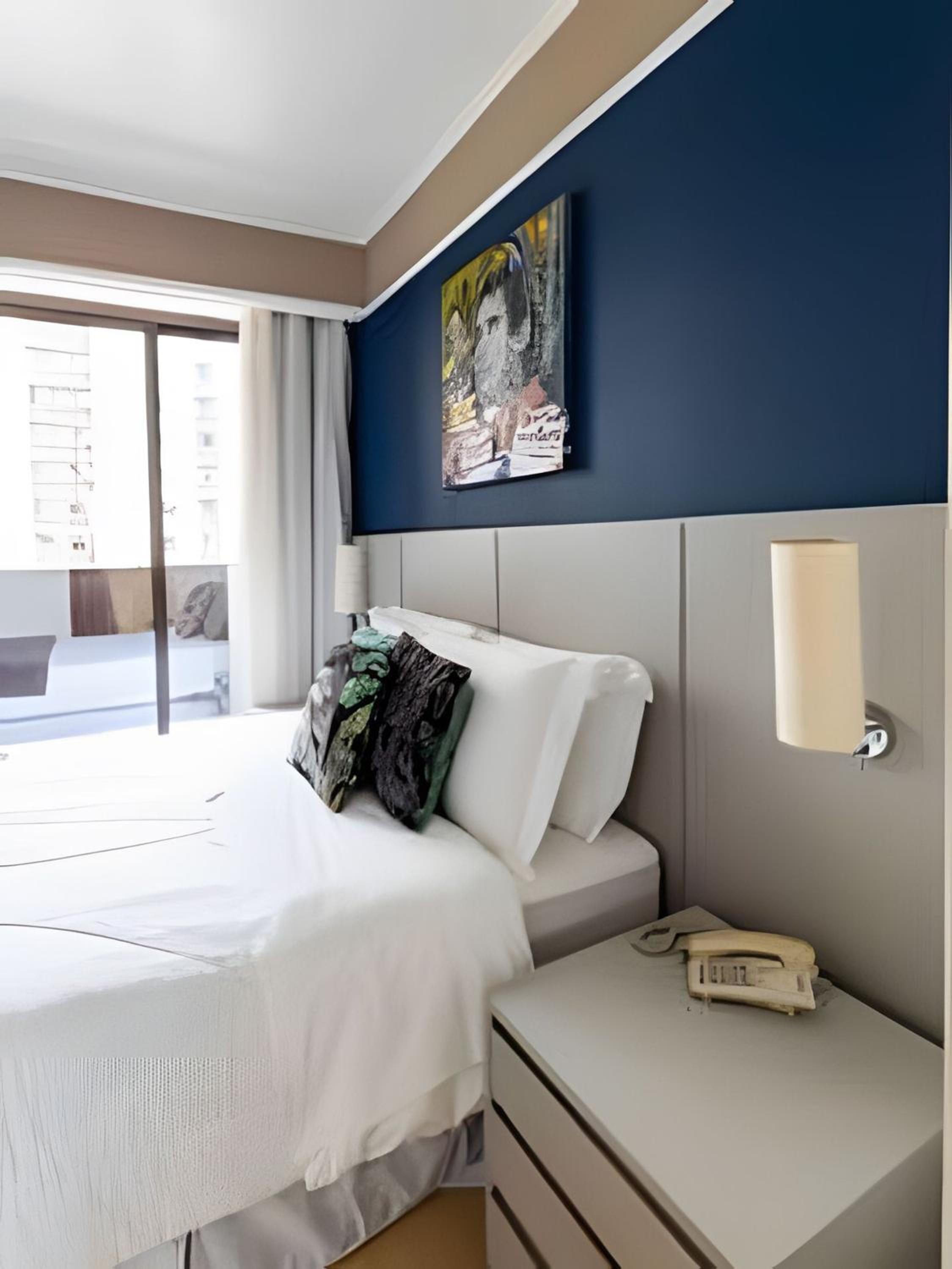 Staybridge Condomínio Flats