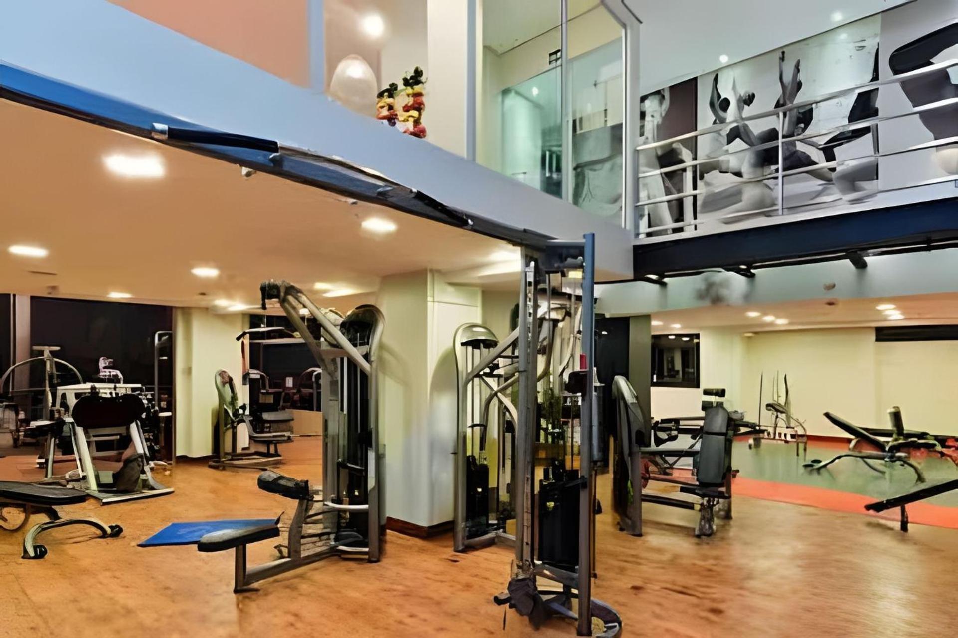 Staybridge Condomínio Flats