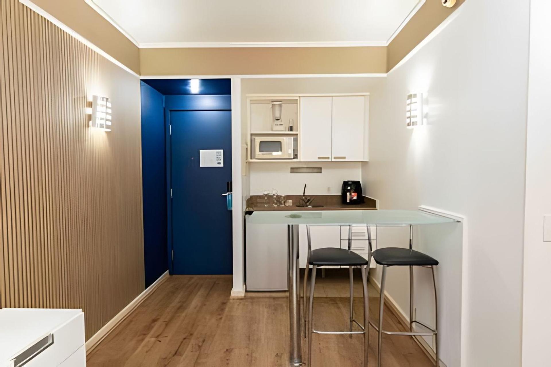 Staybridge Condomínio Flats
