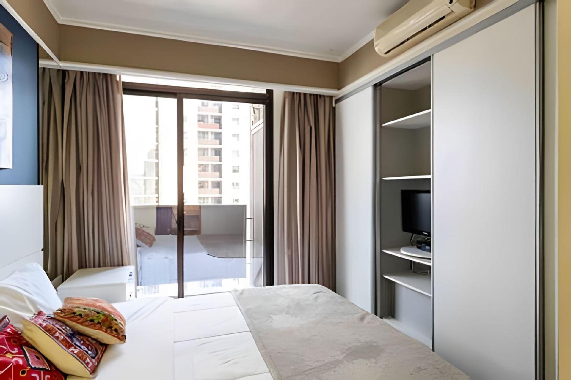Staybridge Condomínio Flats