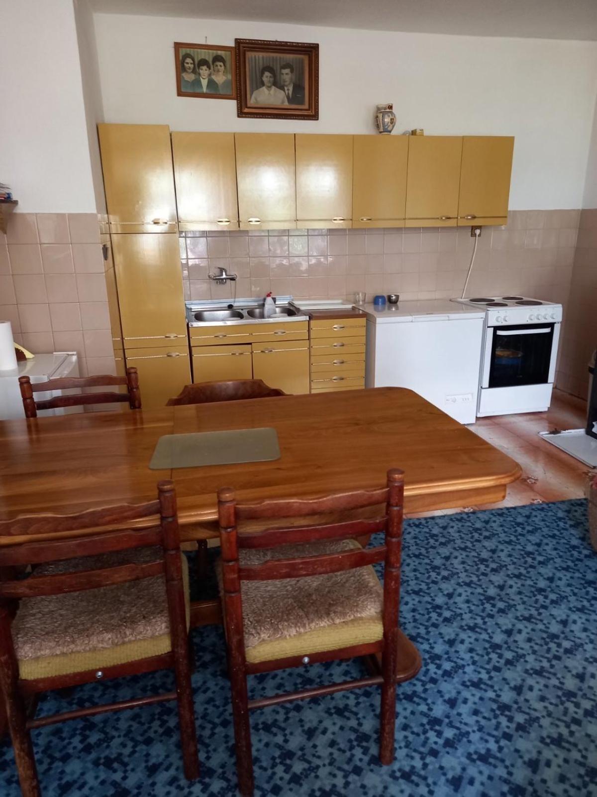 Leppo Guest House