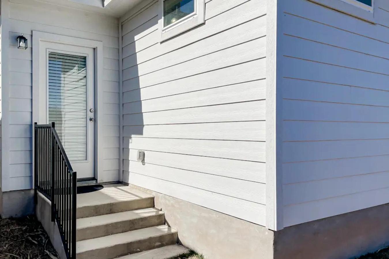Modern & Stylish Retreat Near Downtown- New Home view 4