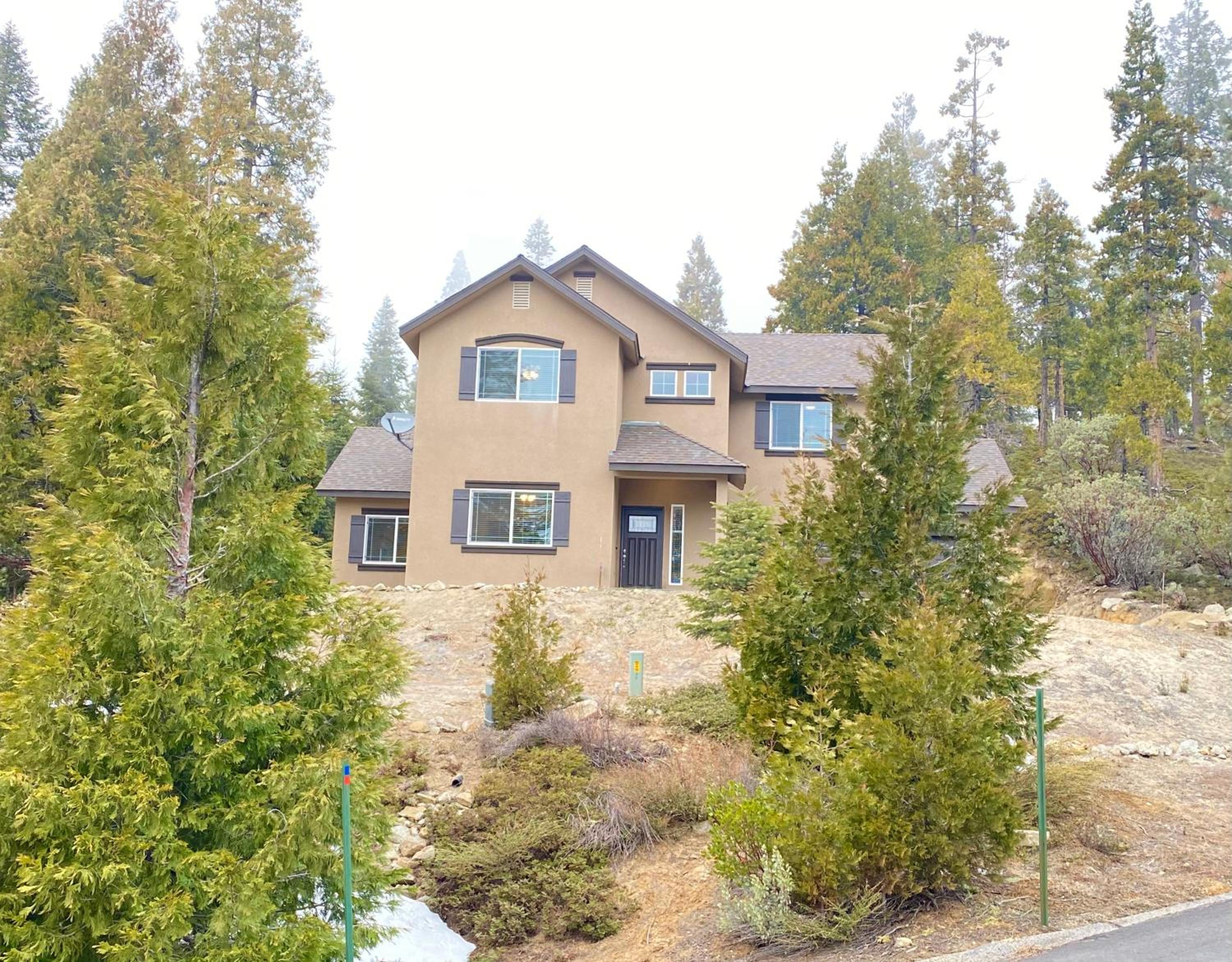 Shaver Lake Hideaway