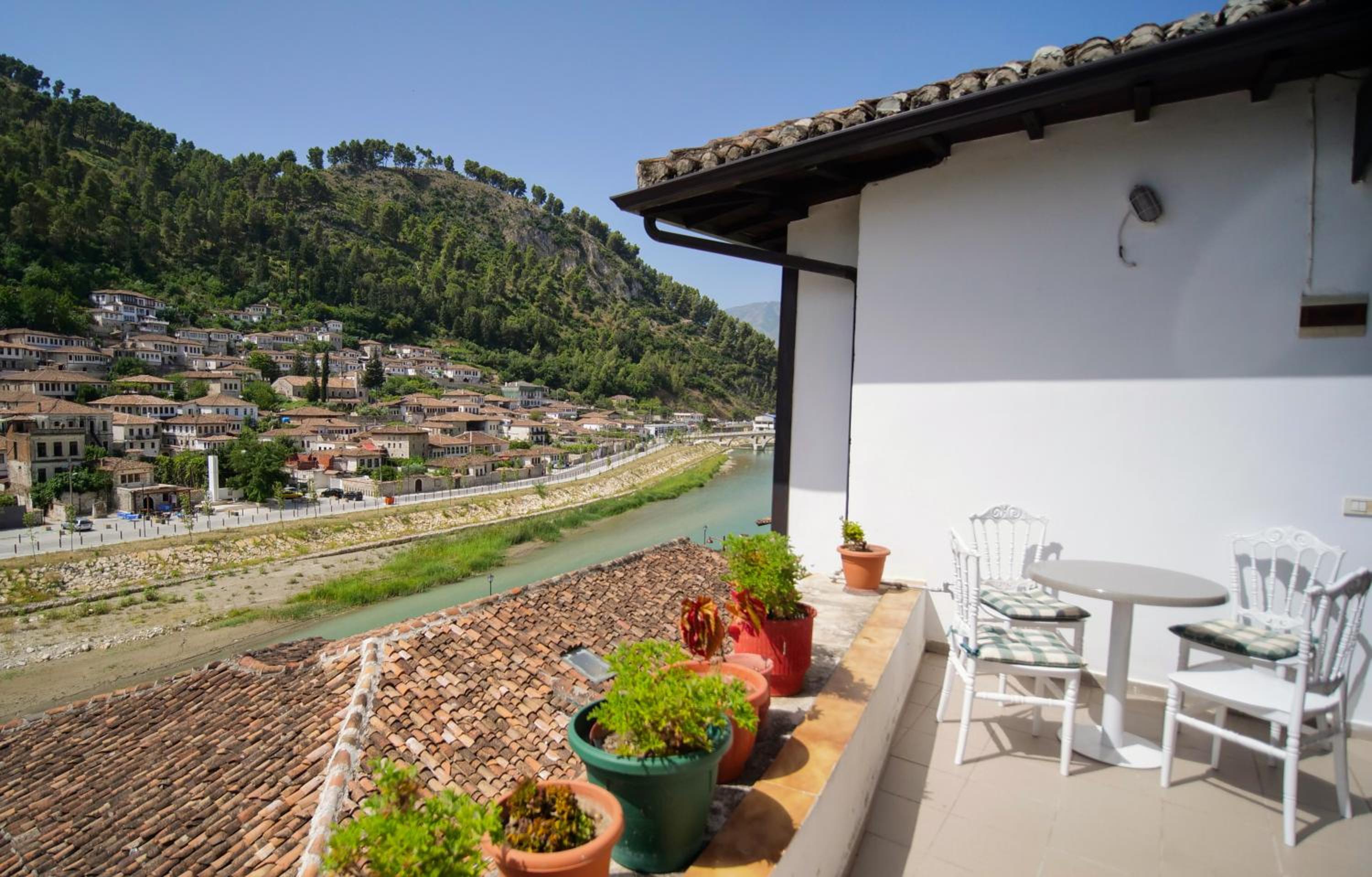 Berat Villa Lions Gate 1