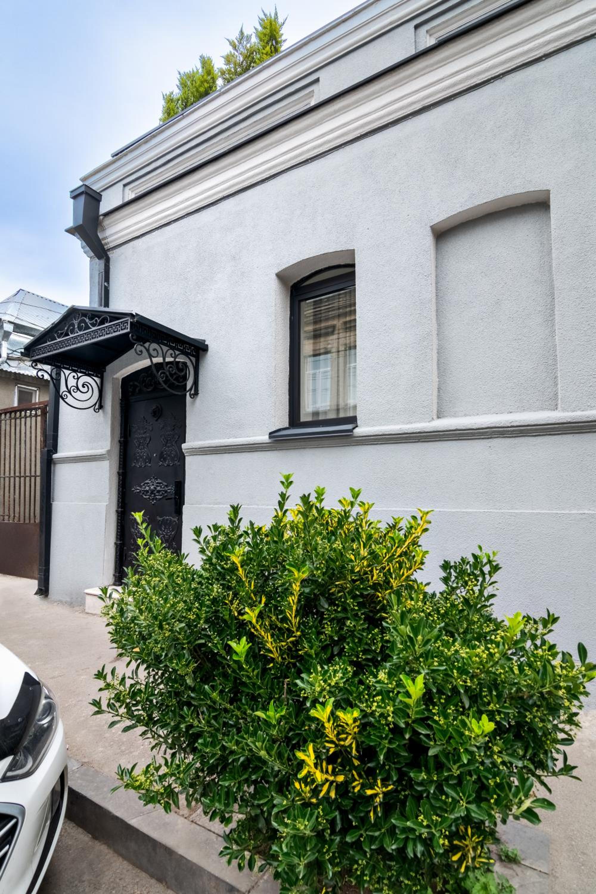 Luxury Home in Old Tbilisi with Terrace
