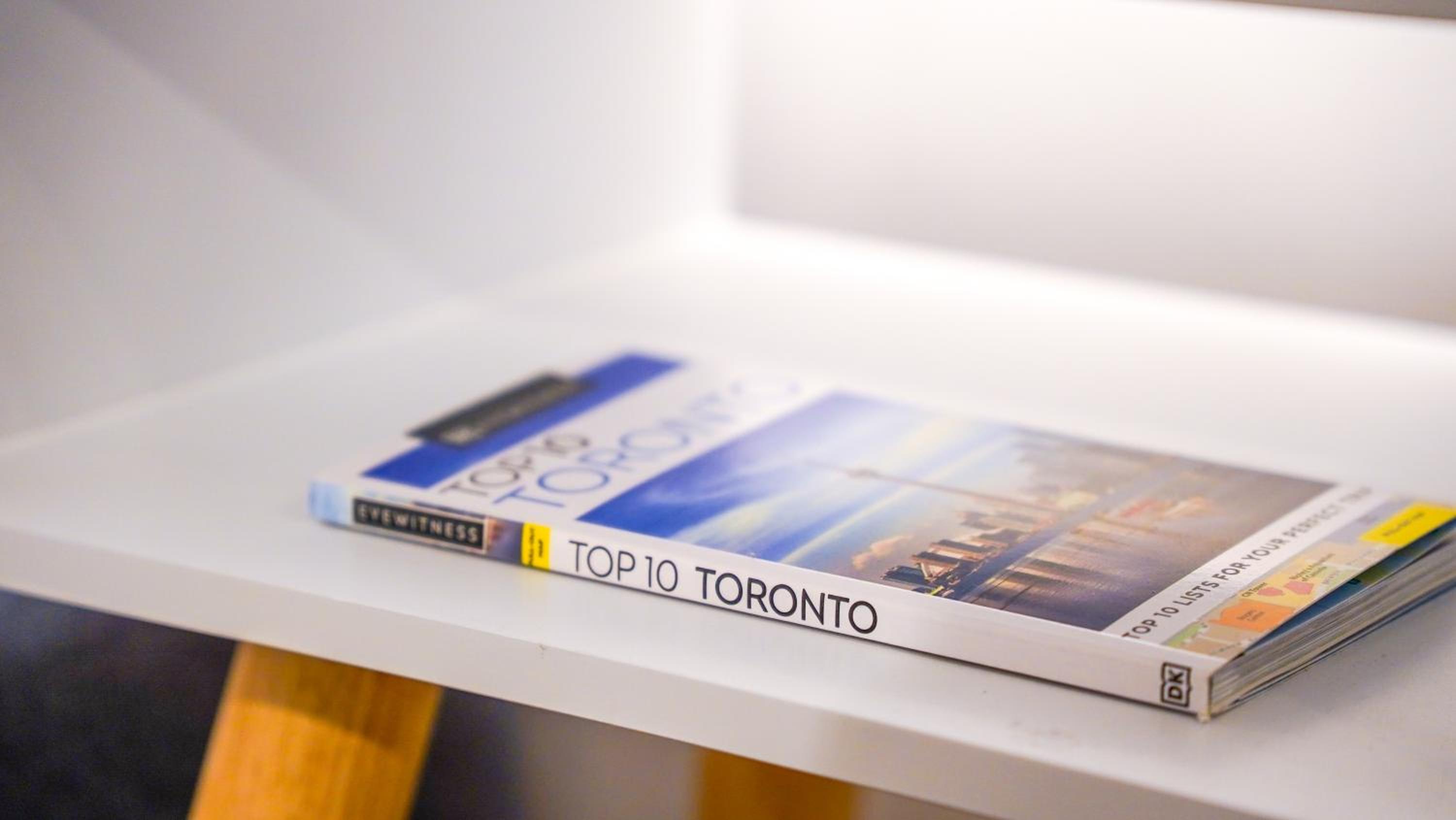 Spacious Studio in the Heart of Downtown Toronto