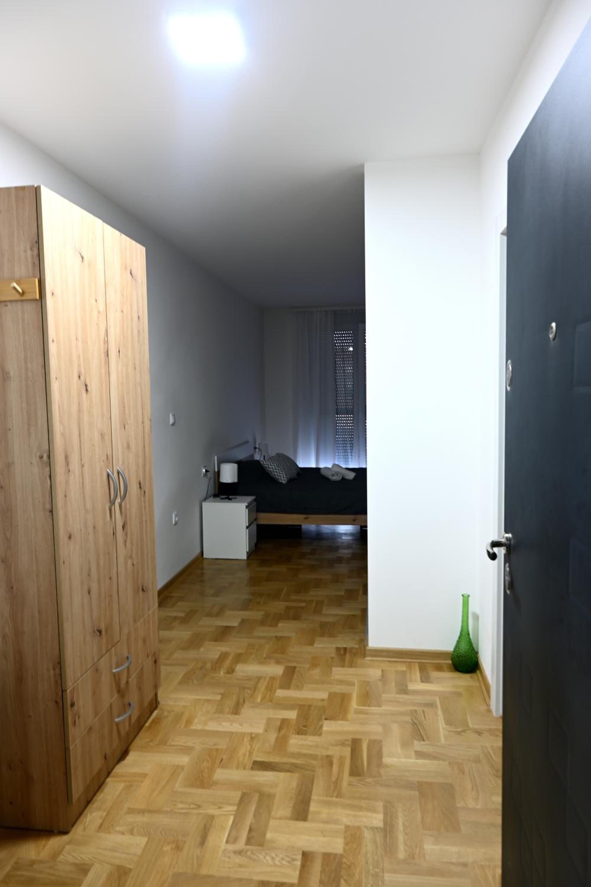 Photo 28