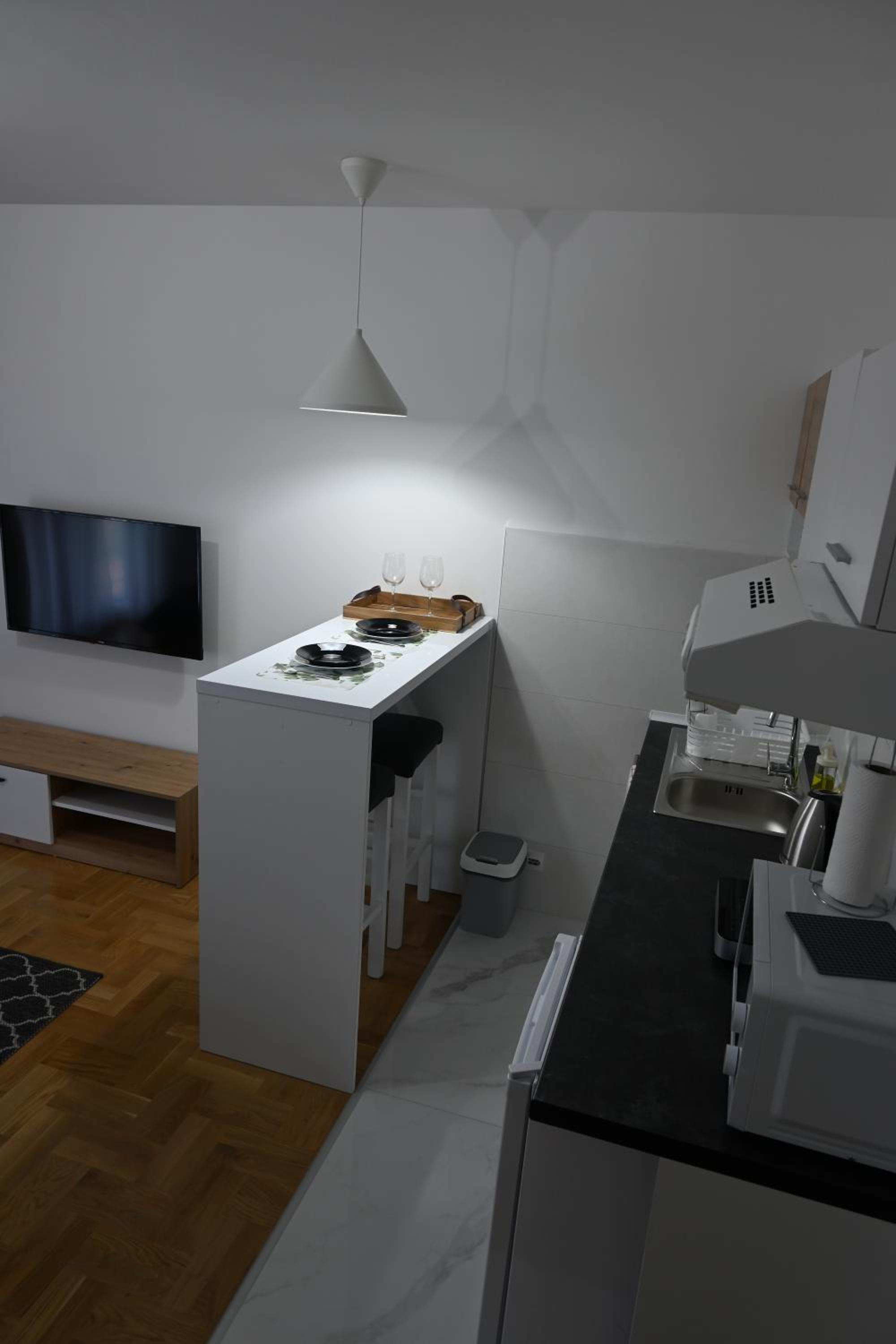 Photo 36