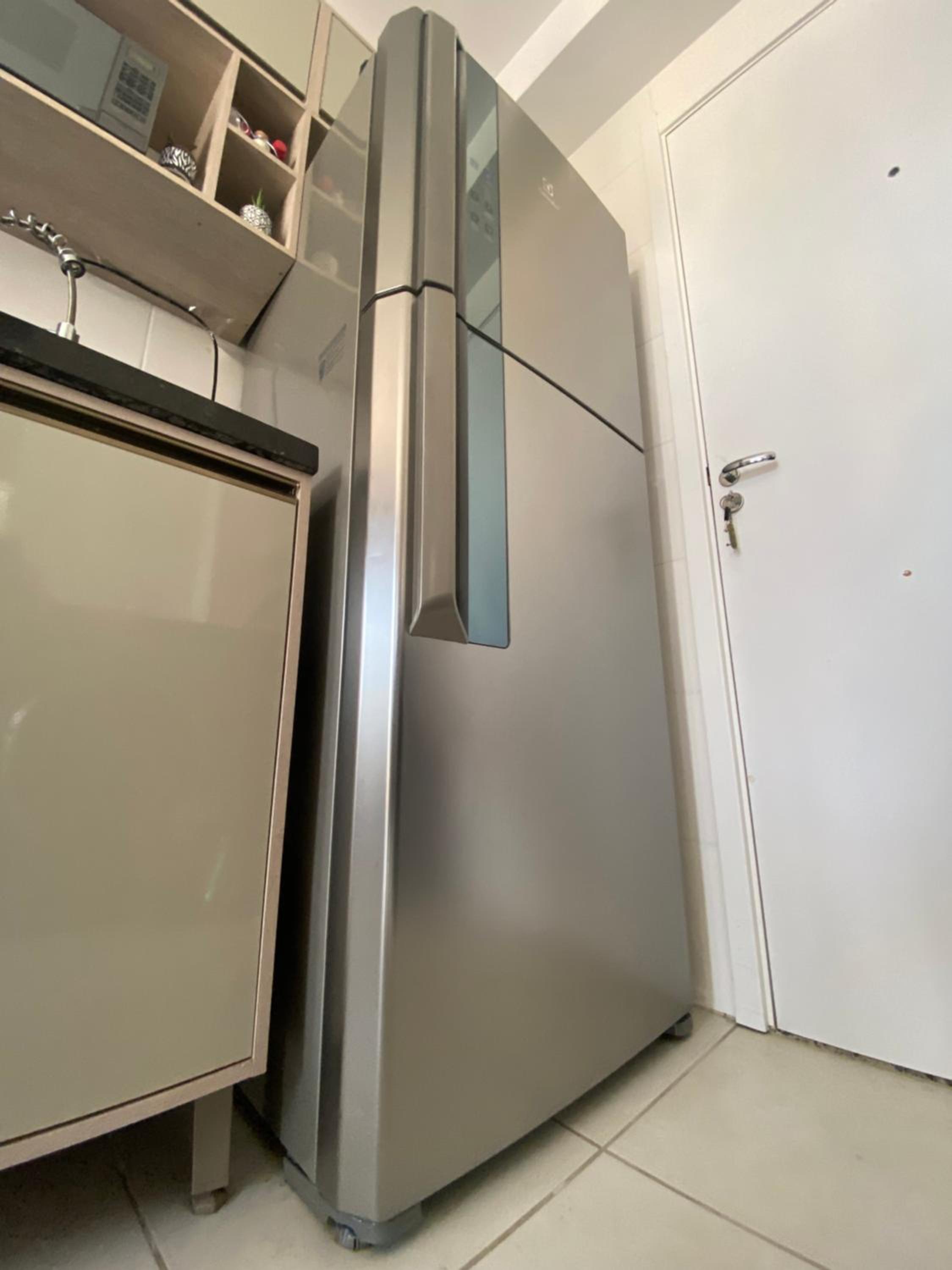 Apartamento 34m com varanda e vista livre
