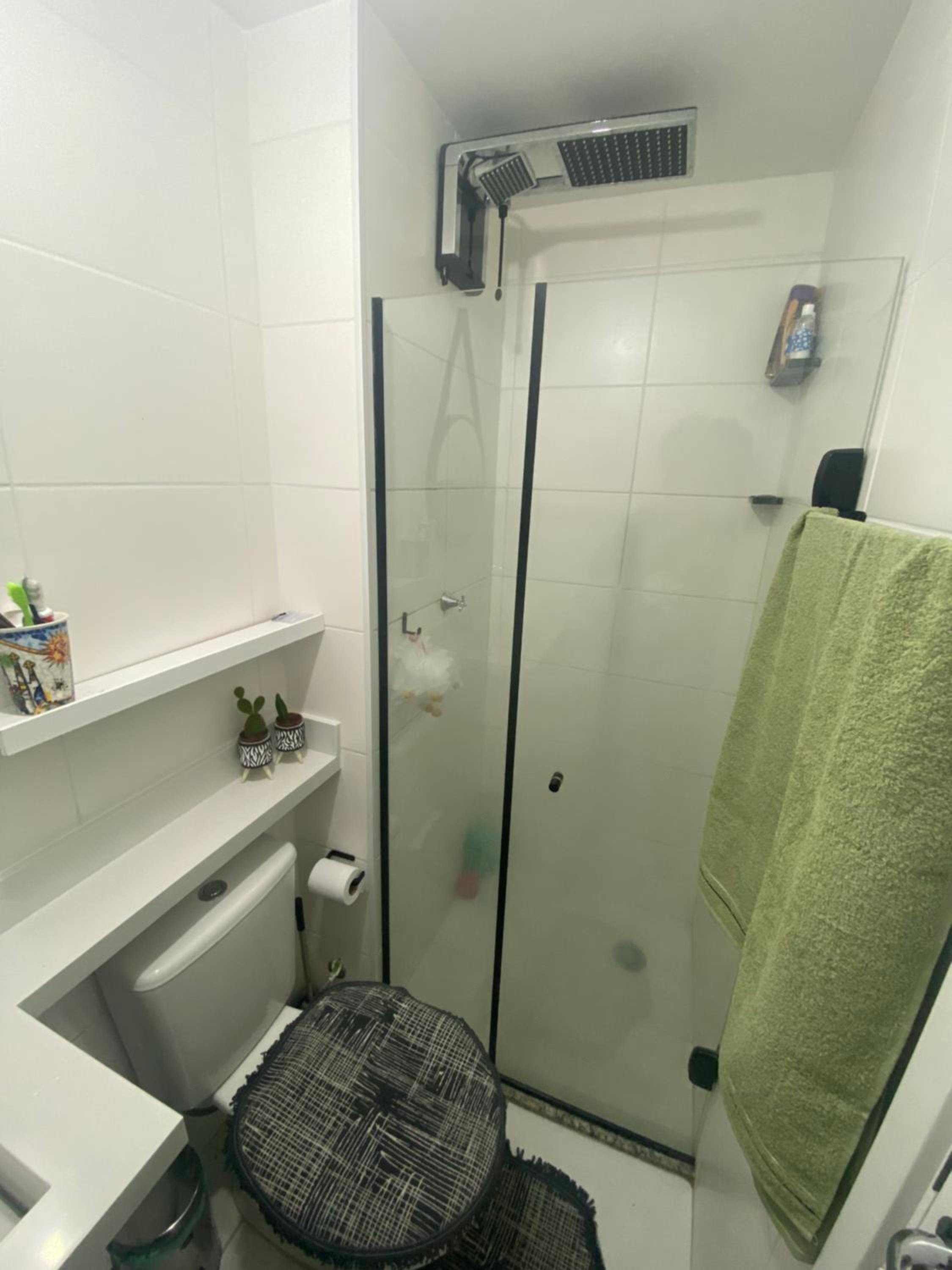 Apartamento 34m com varanda e vista livre