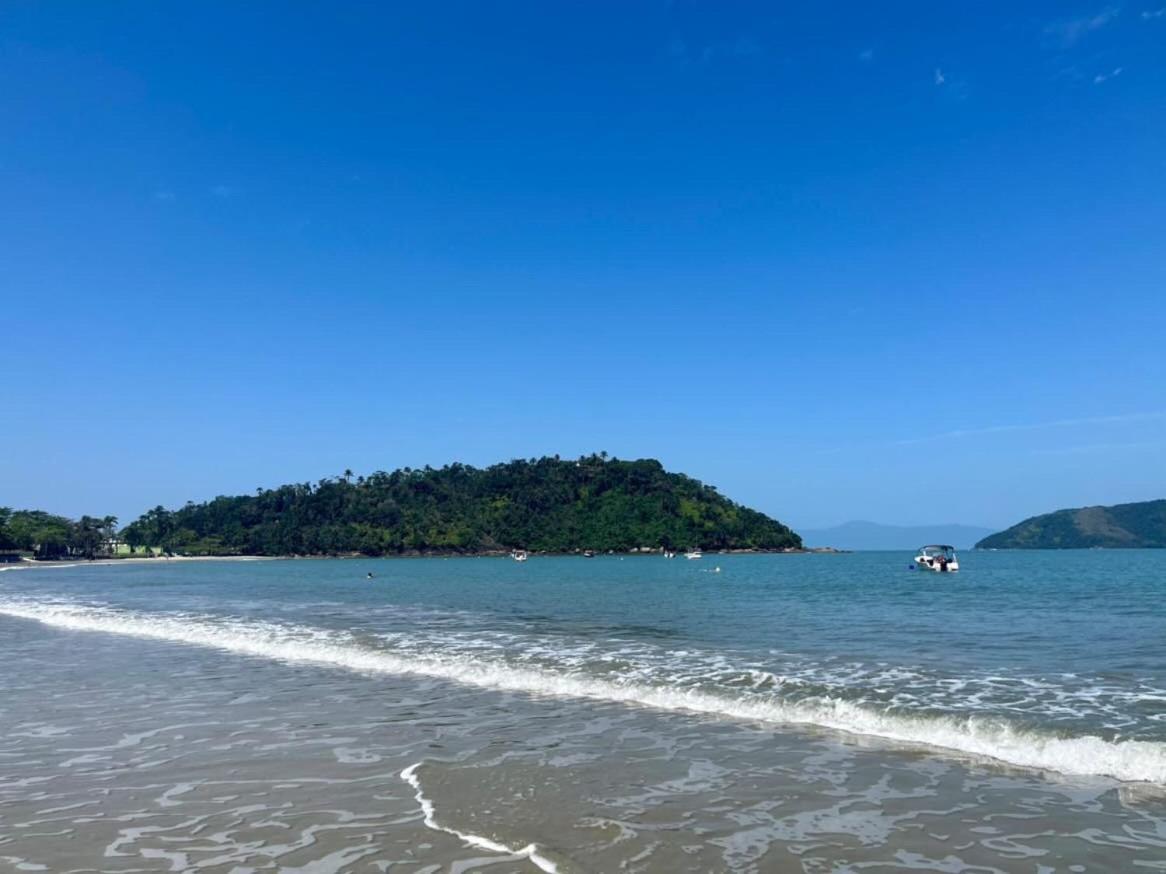 Ubatuba- Praia das Toninhas- apto para alugar