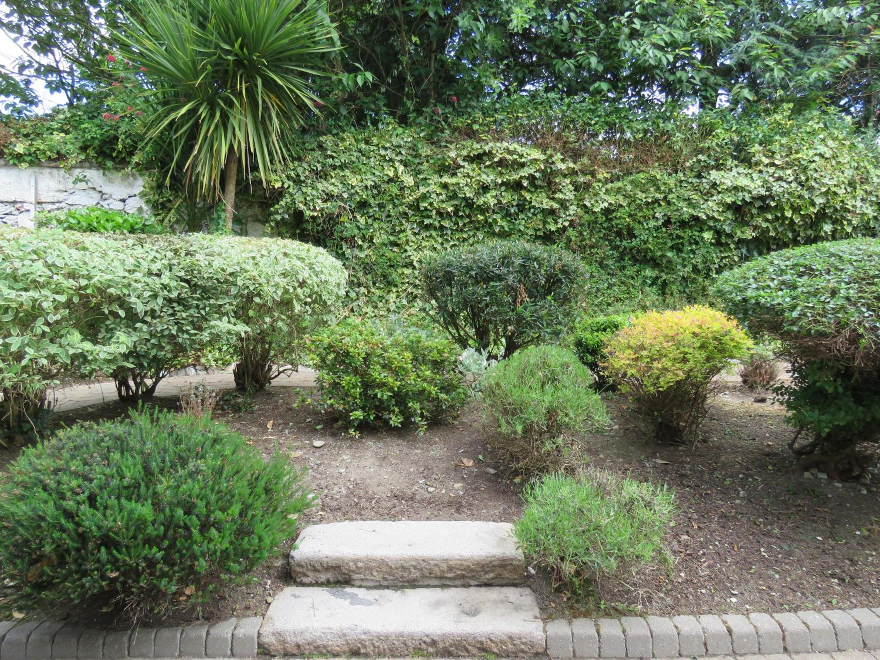 Garden Seaside Apartment
