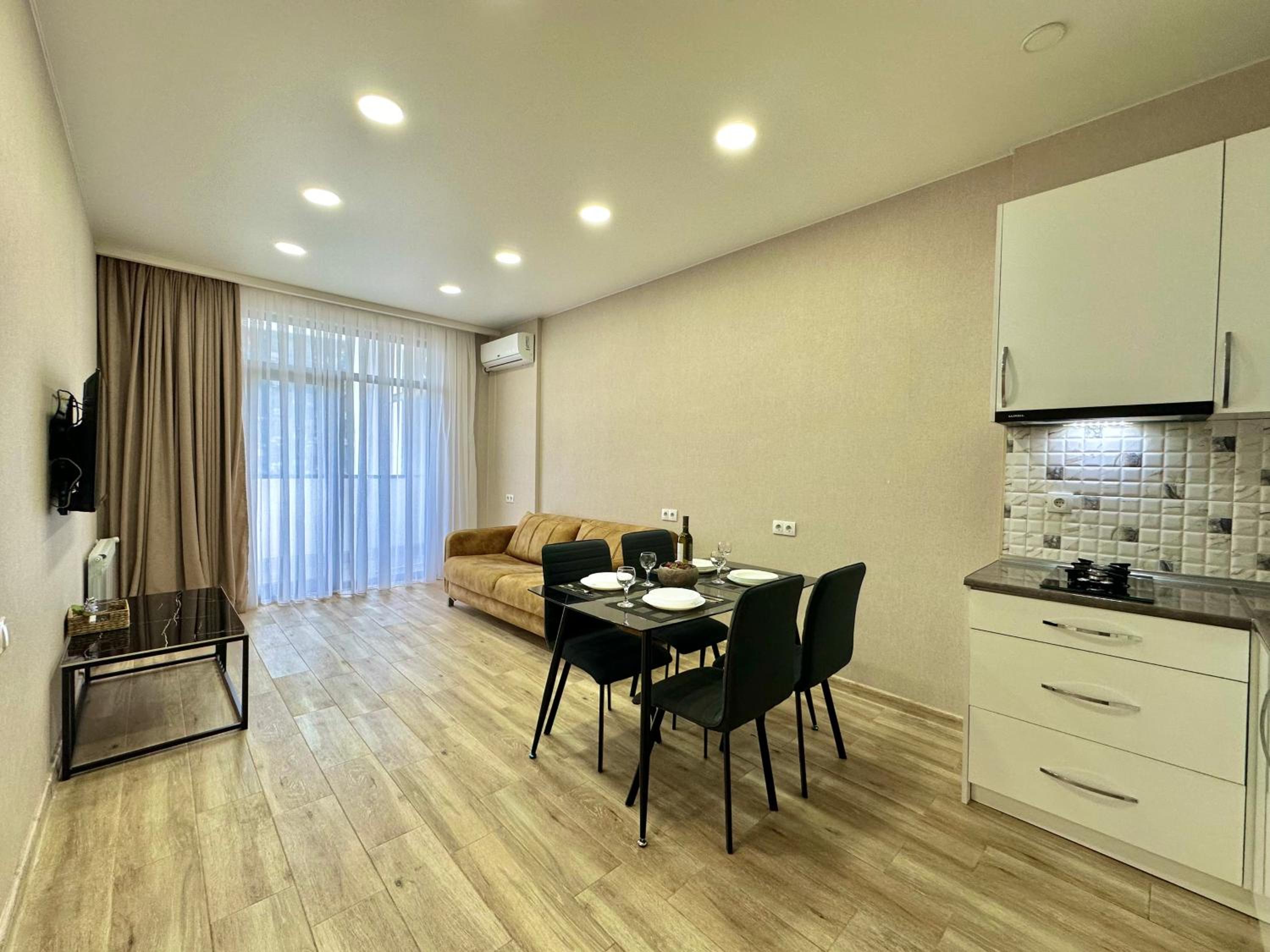 Cozy apartment near the sea view 3