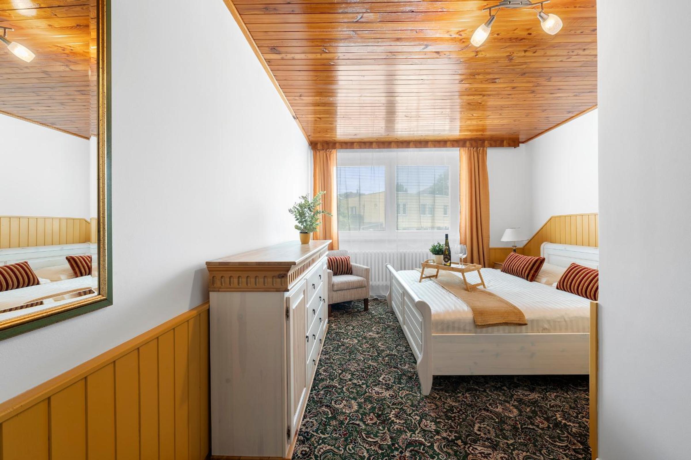 VILA FAMELIA VALTICE Adults only, klid a pohoda pro dospělé