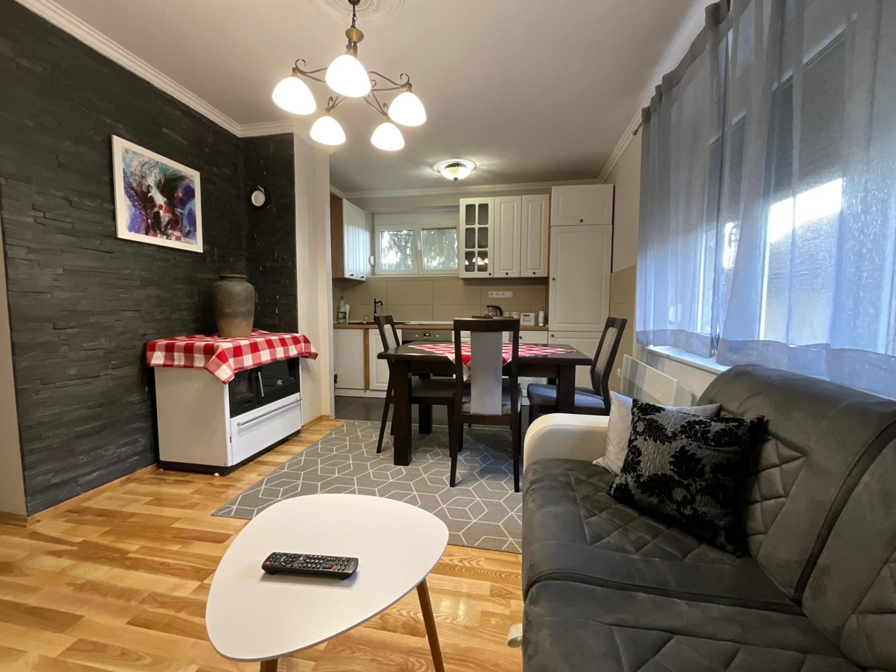 Apartman 8e