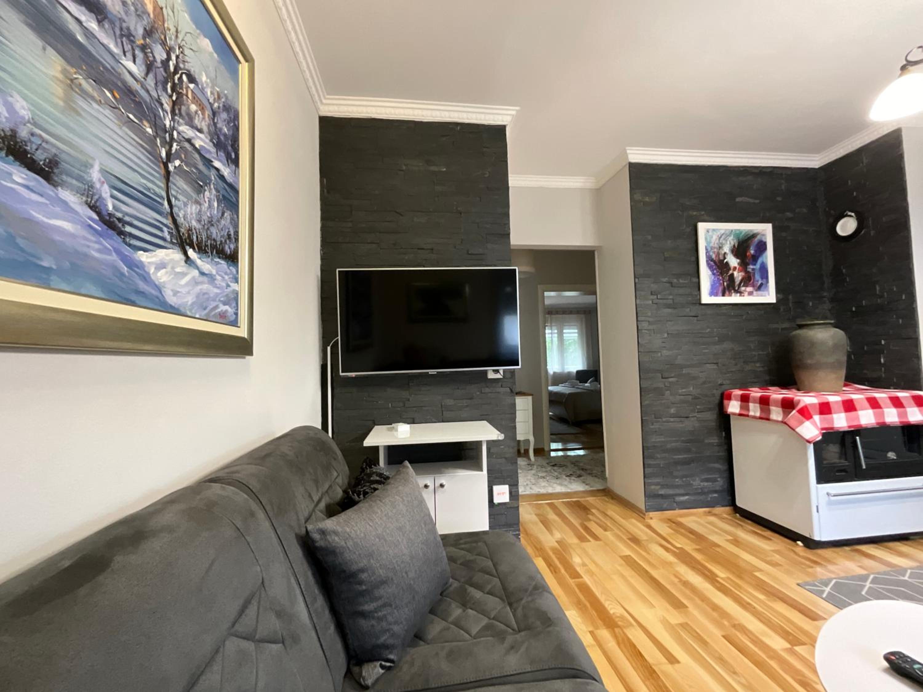 Apartman 8e