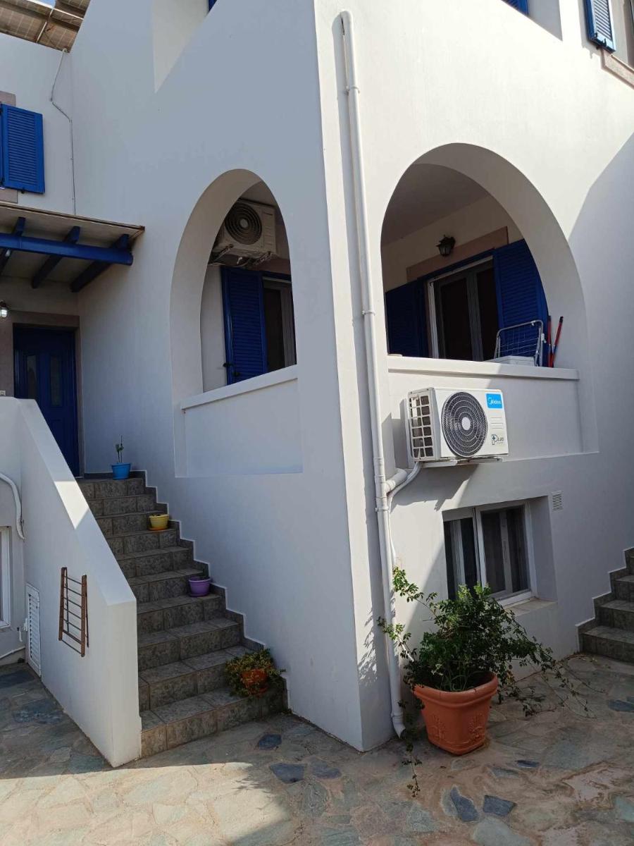 Athina Rooms photo 2