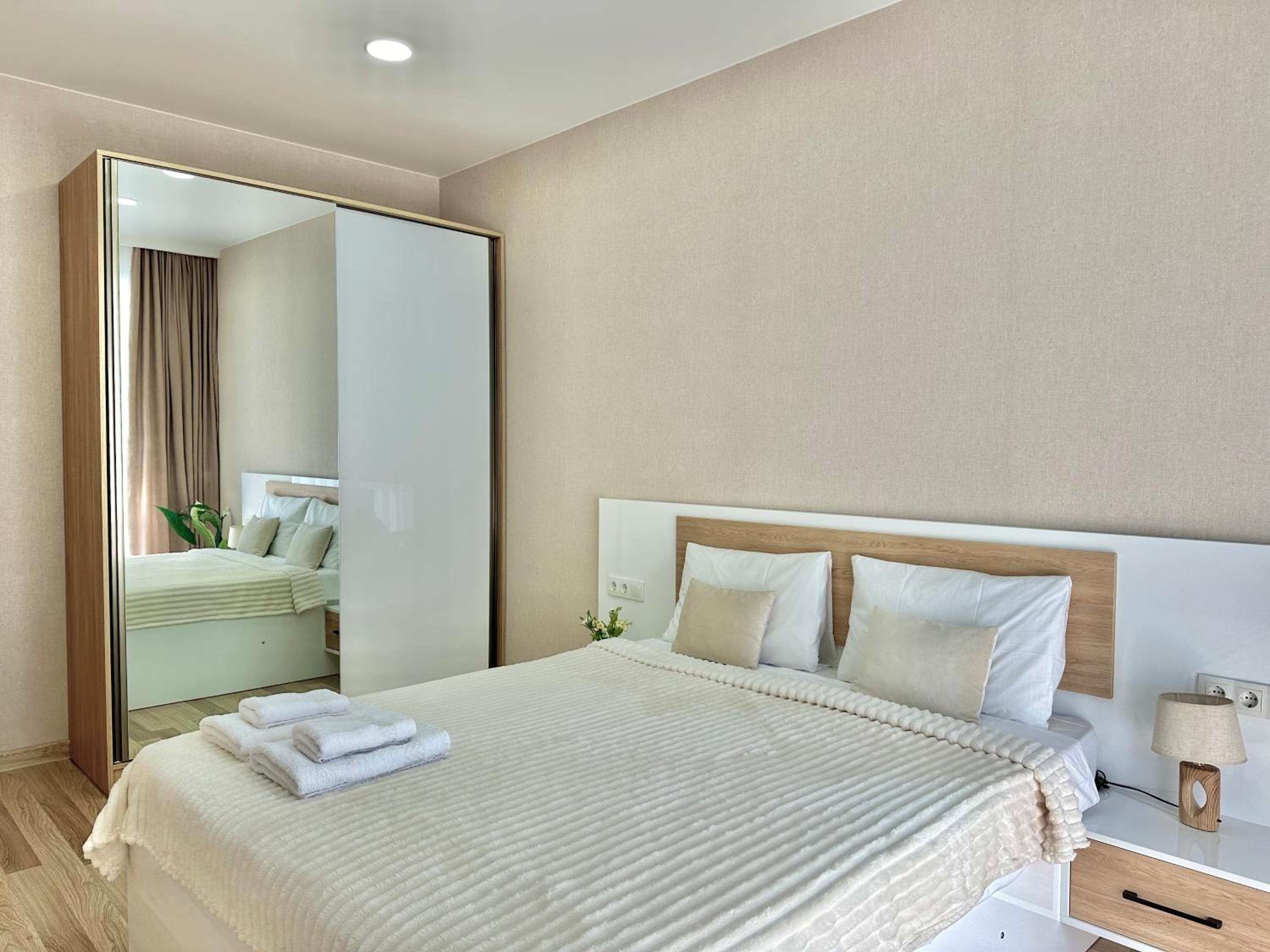 Cozy apartment near the sea view 4
