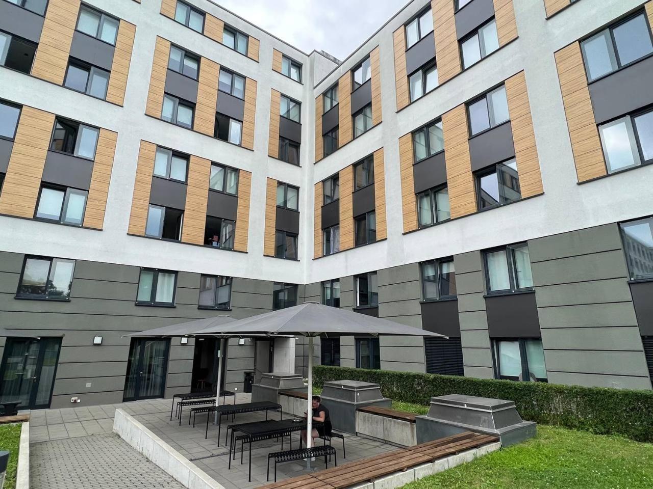 Berlin Vacations - Modern Studio Near Mauerpark - Property Image 14