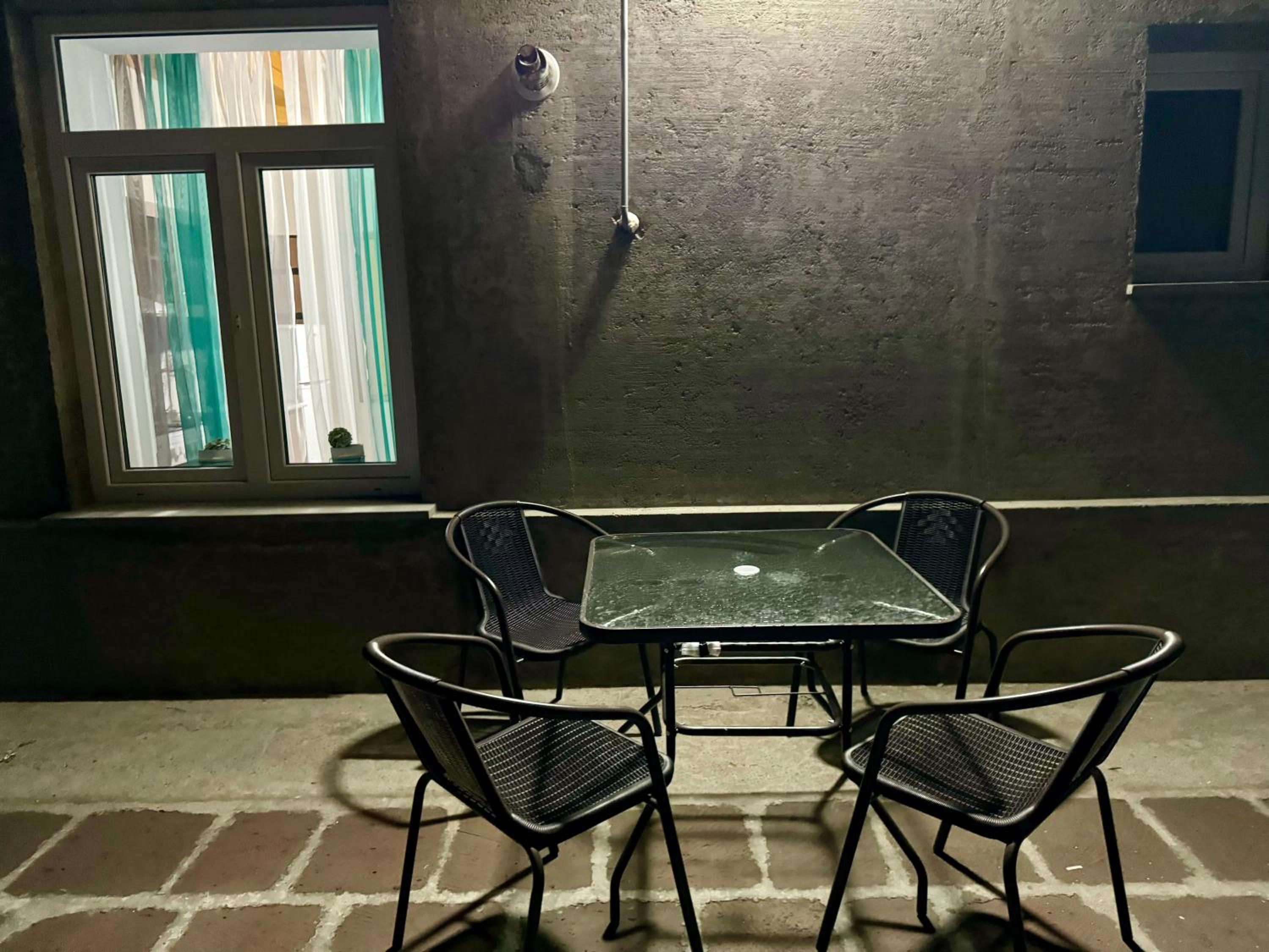 Hakobyan 84 Guest House Gyumri