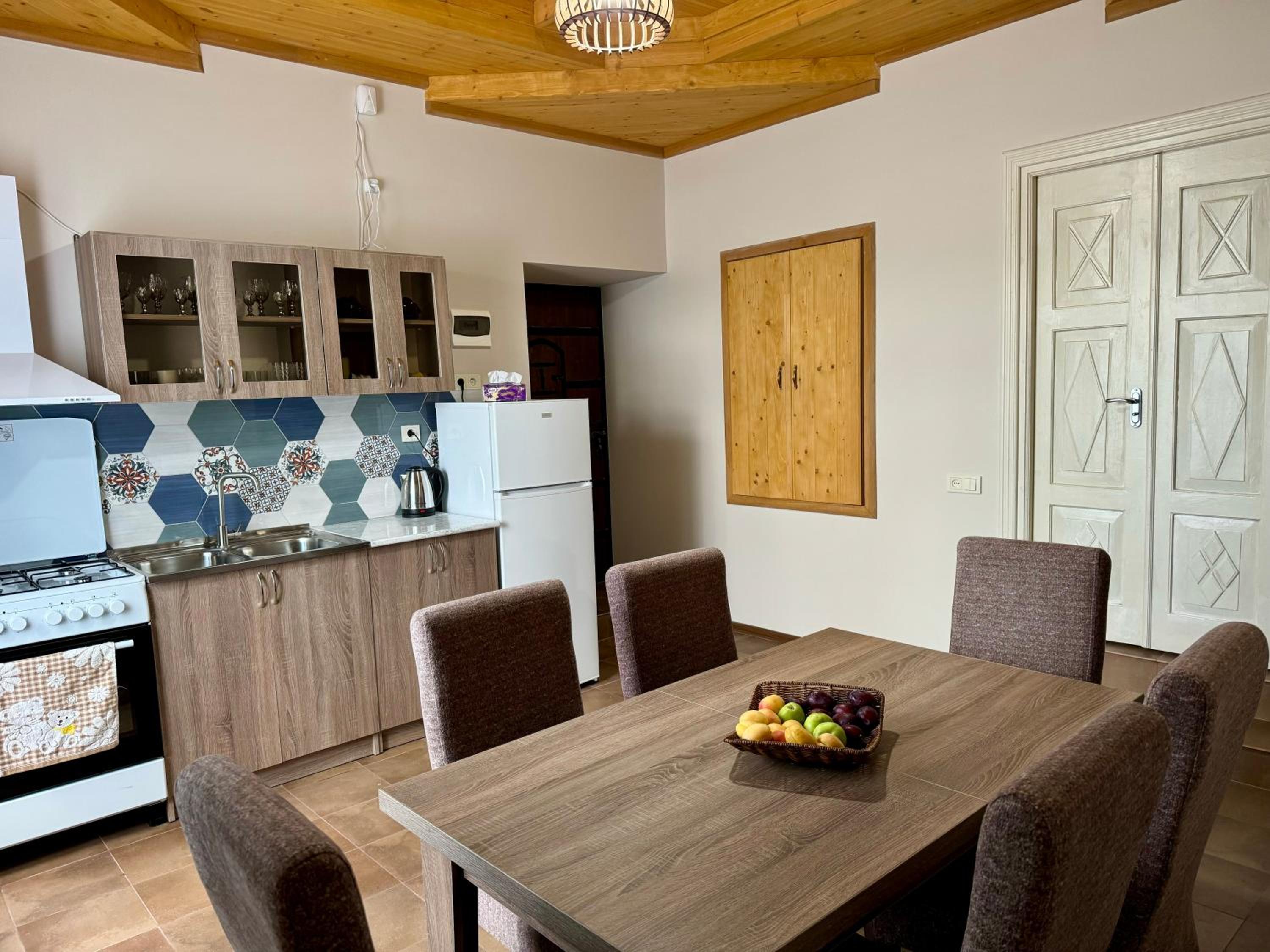 Hakobyan 84 Guest House Gyumri