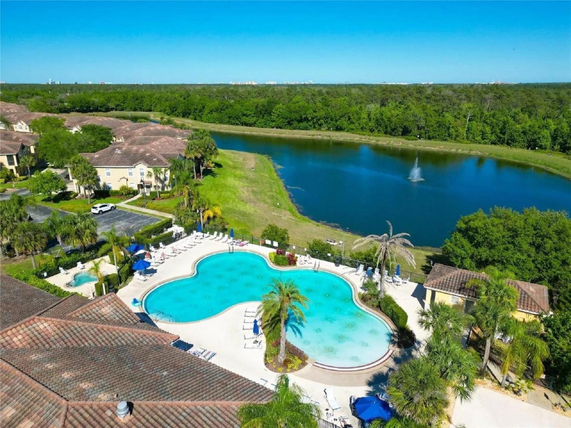 2723 Indulging 2bed2bath Condo near Disney
