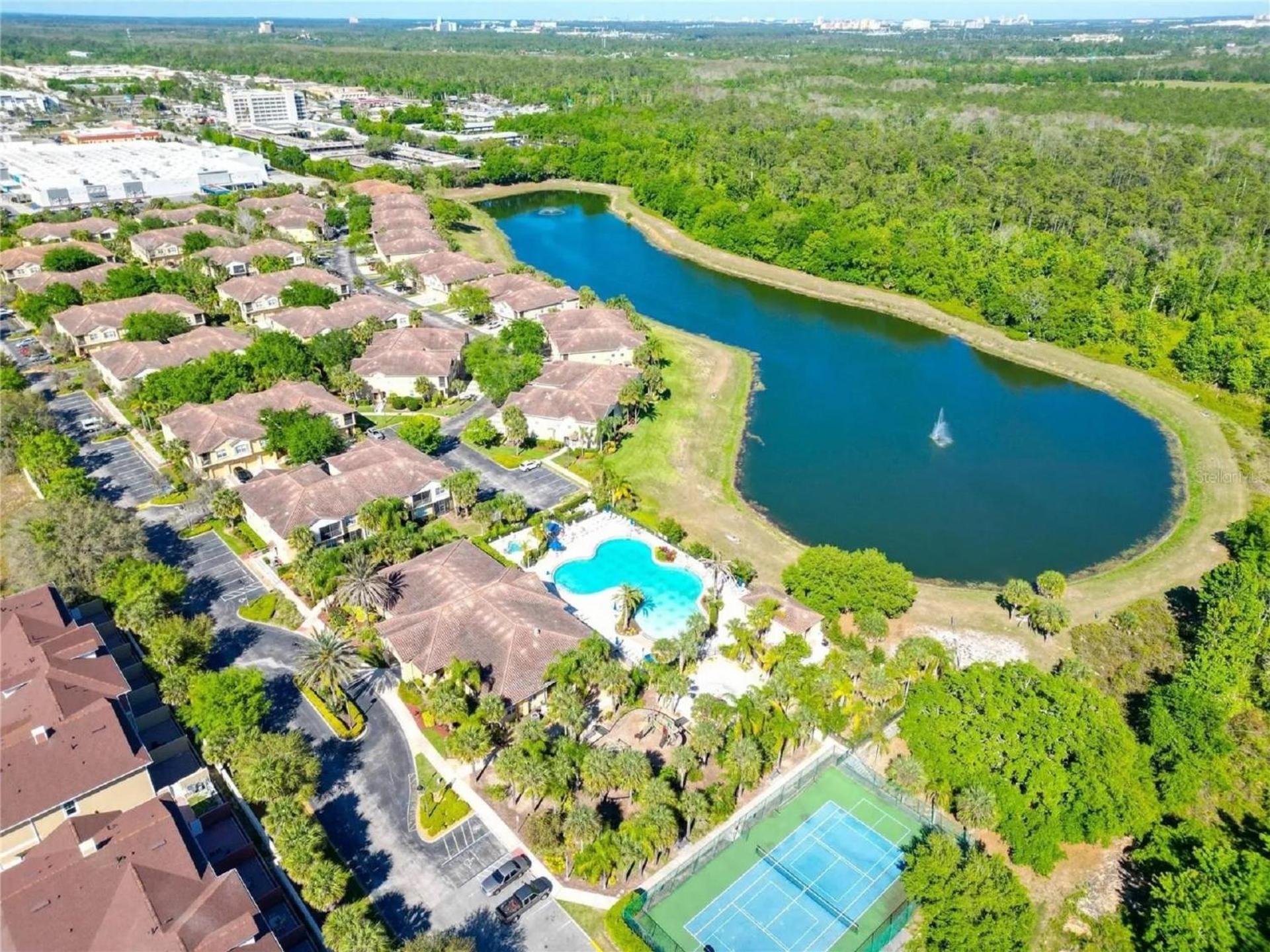 2723 Indulging 2bed2bath Condo near Disney
