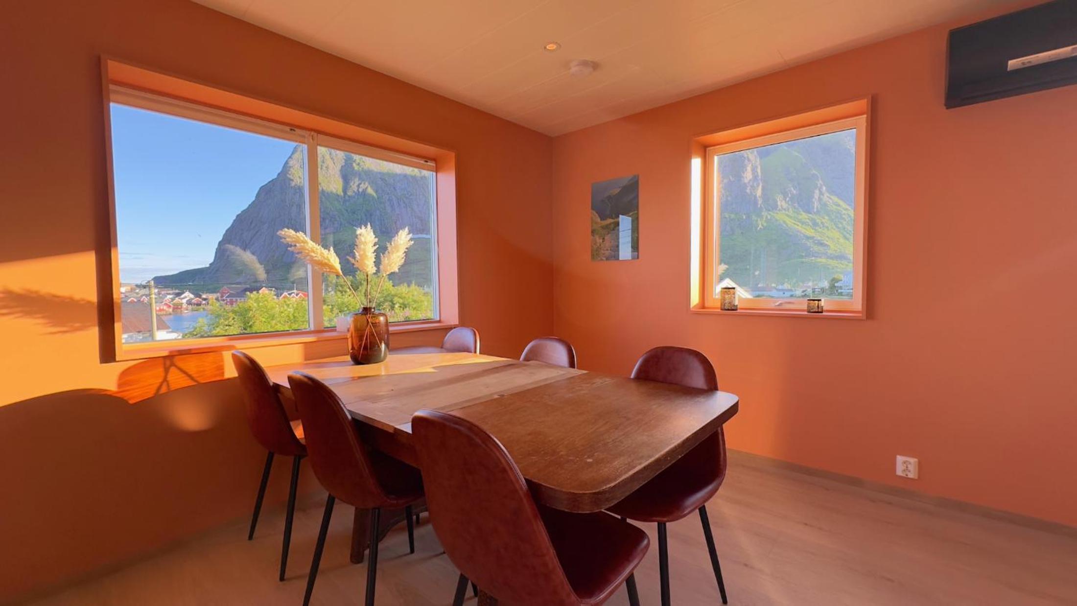 Reine Superior Panorama House