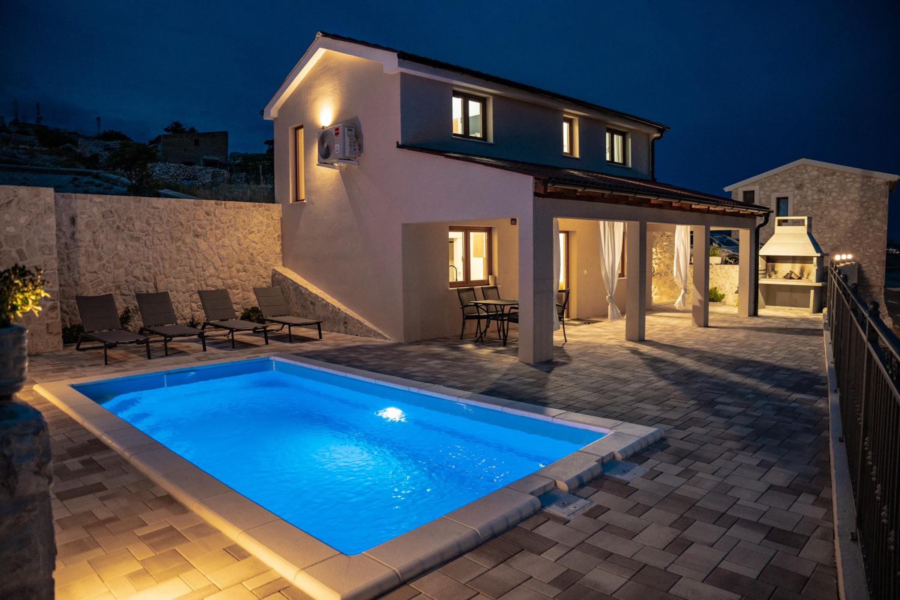 Villa Kamia - Luxury seaview villa with private heated pool view 3