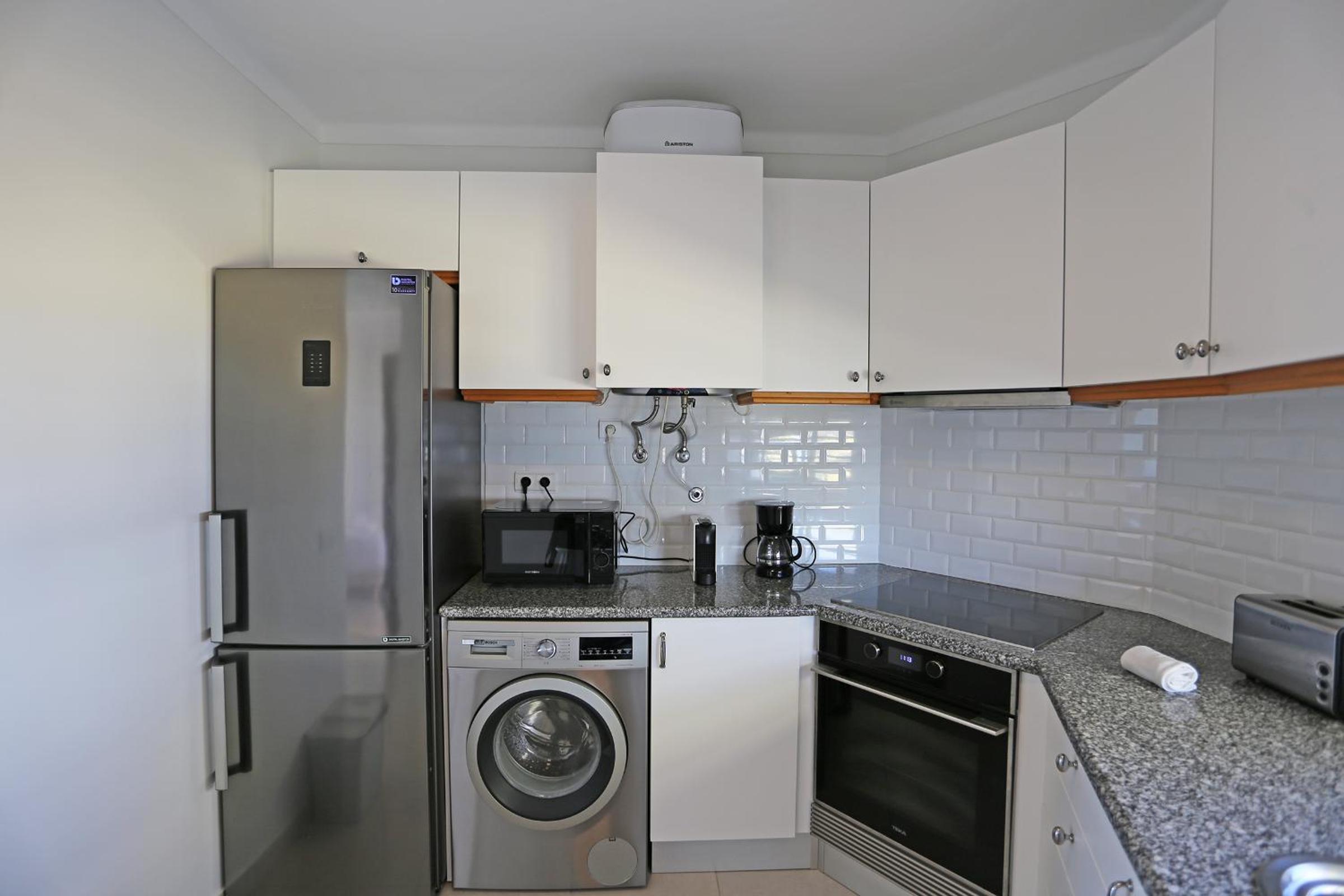Quinta dos Pinheiros Apartments