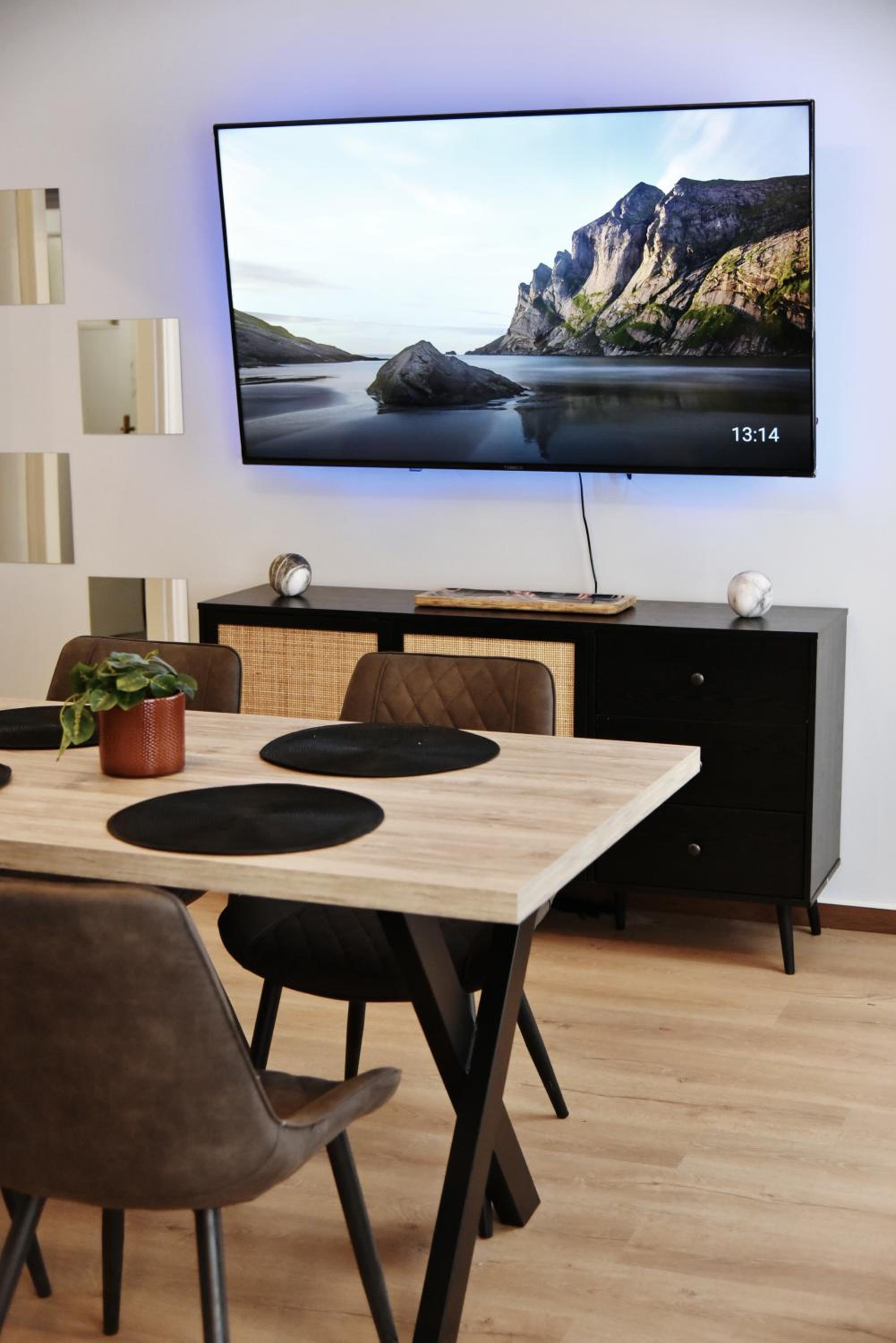Kipseli NEW MoDeRN & CoZy 65TV Netflix