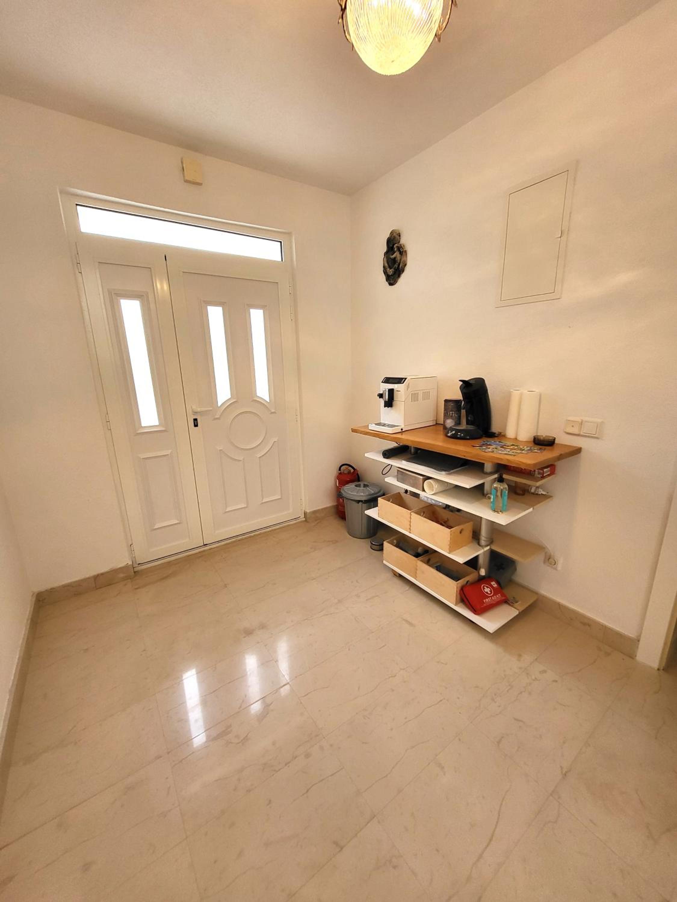 Apartments Pitve