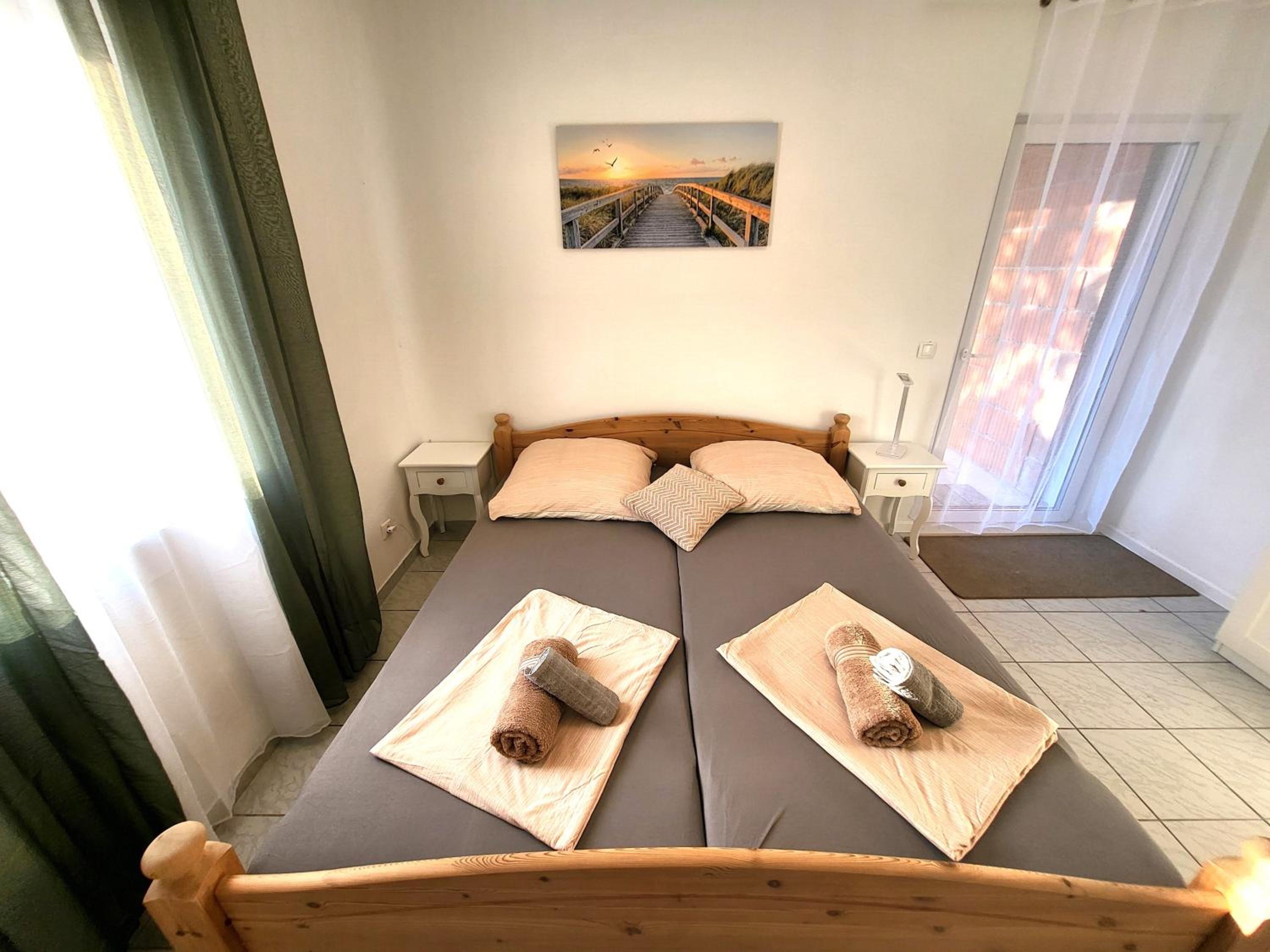 Apartments Pitve