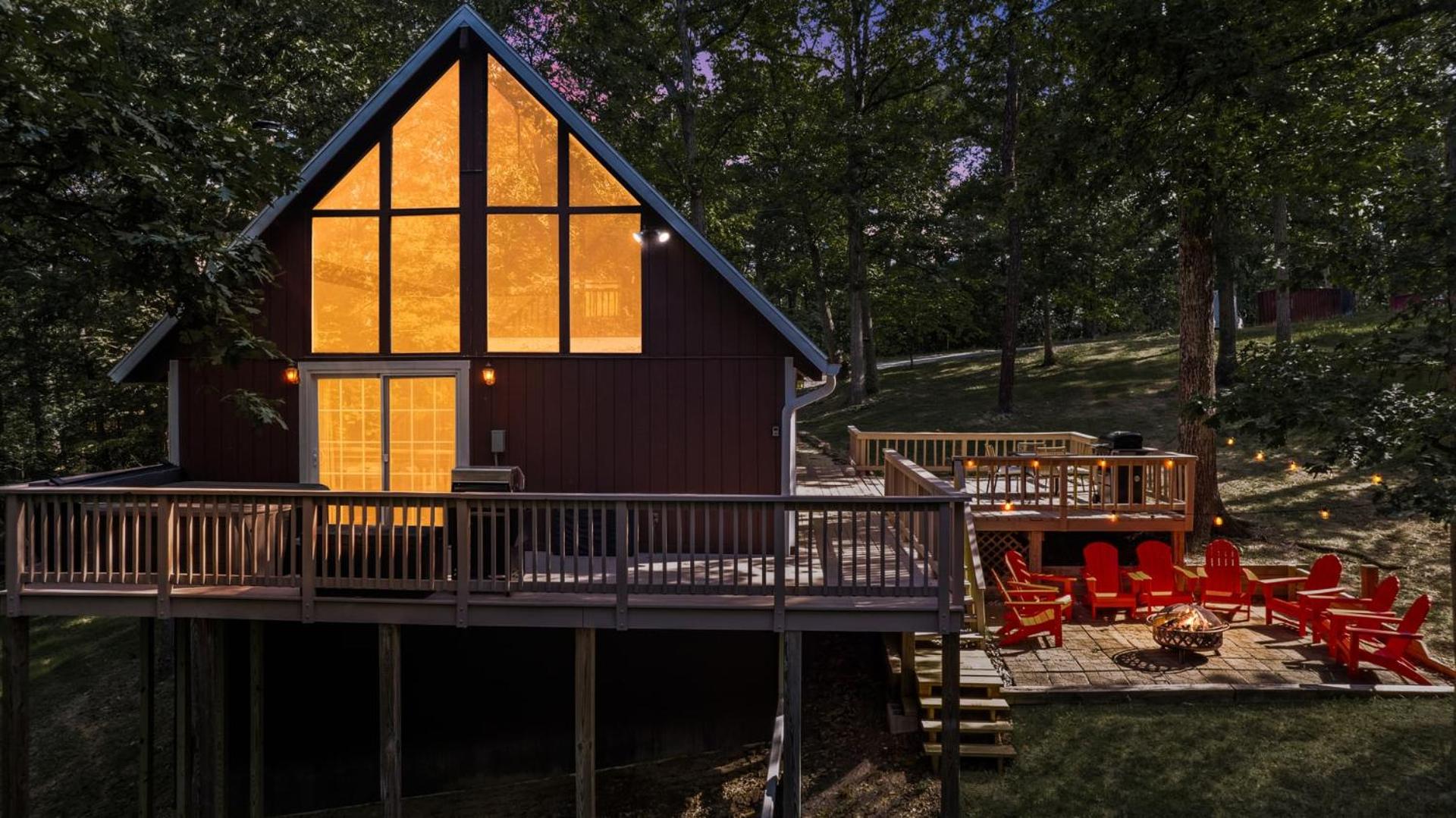 Loft style chalet w hot tub & fireplace view 3