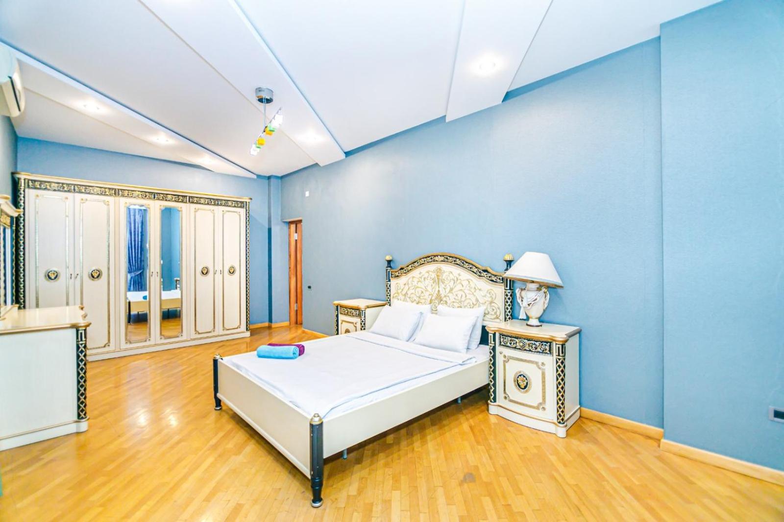 Apartment With Billiards