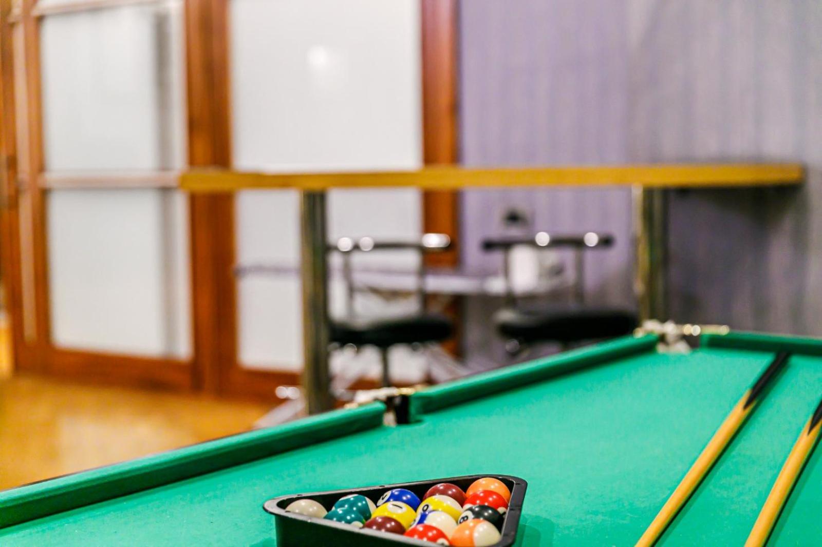 Apartment With Billiards