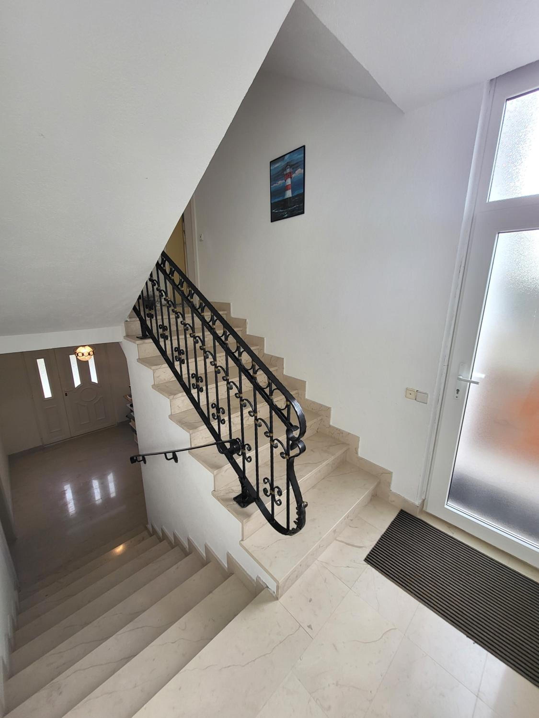 Apartments Pitve