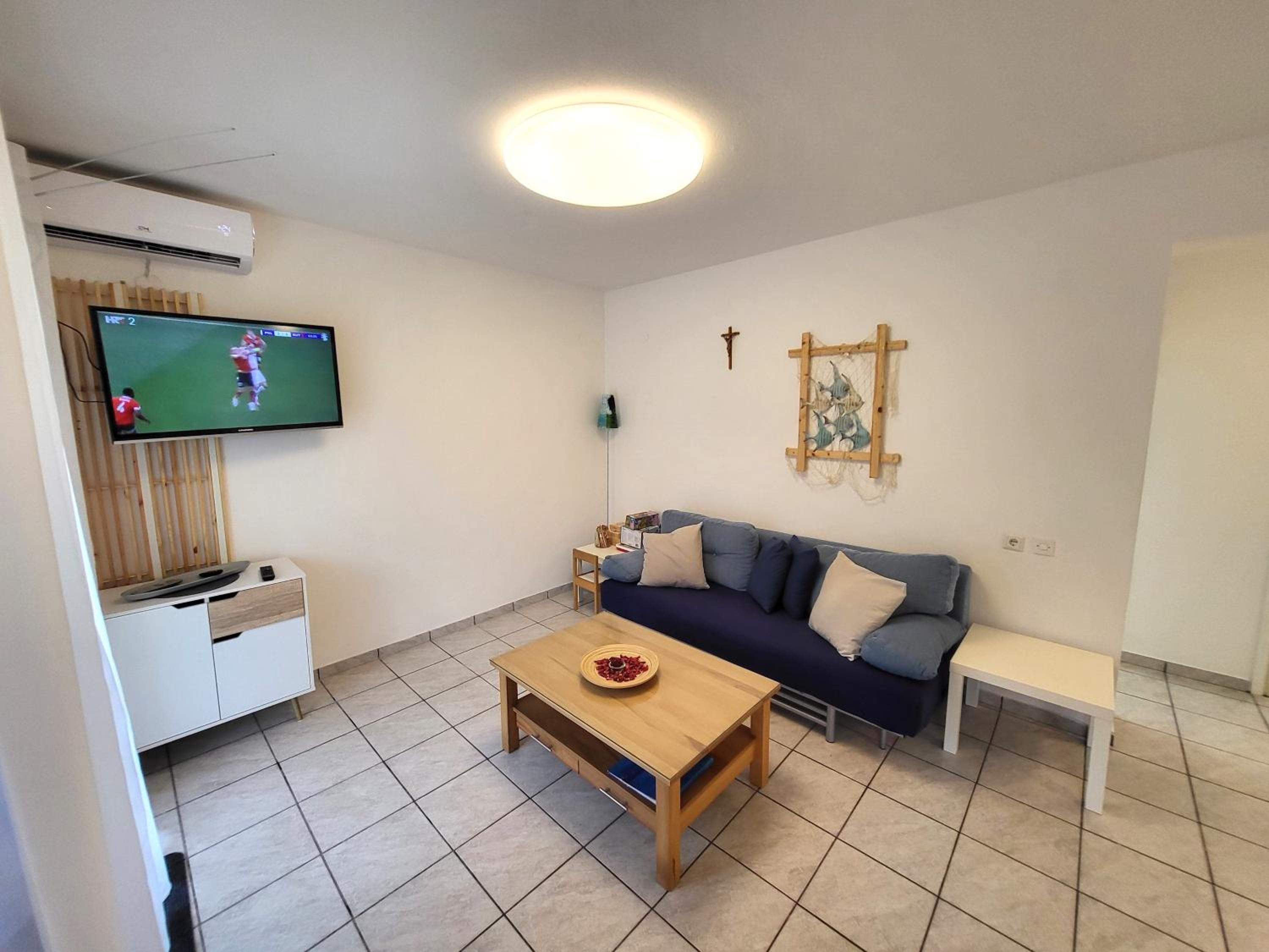 Apartments Pitve