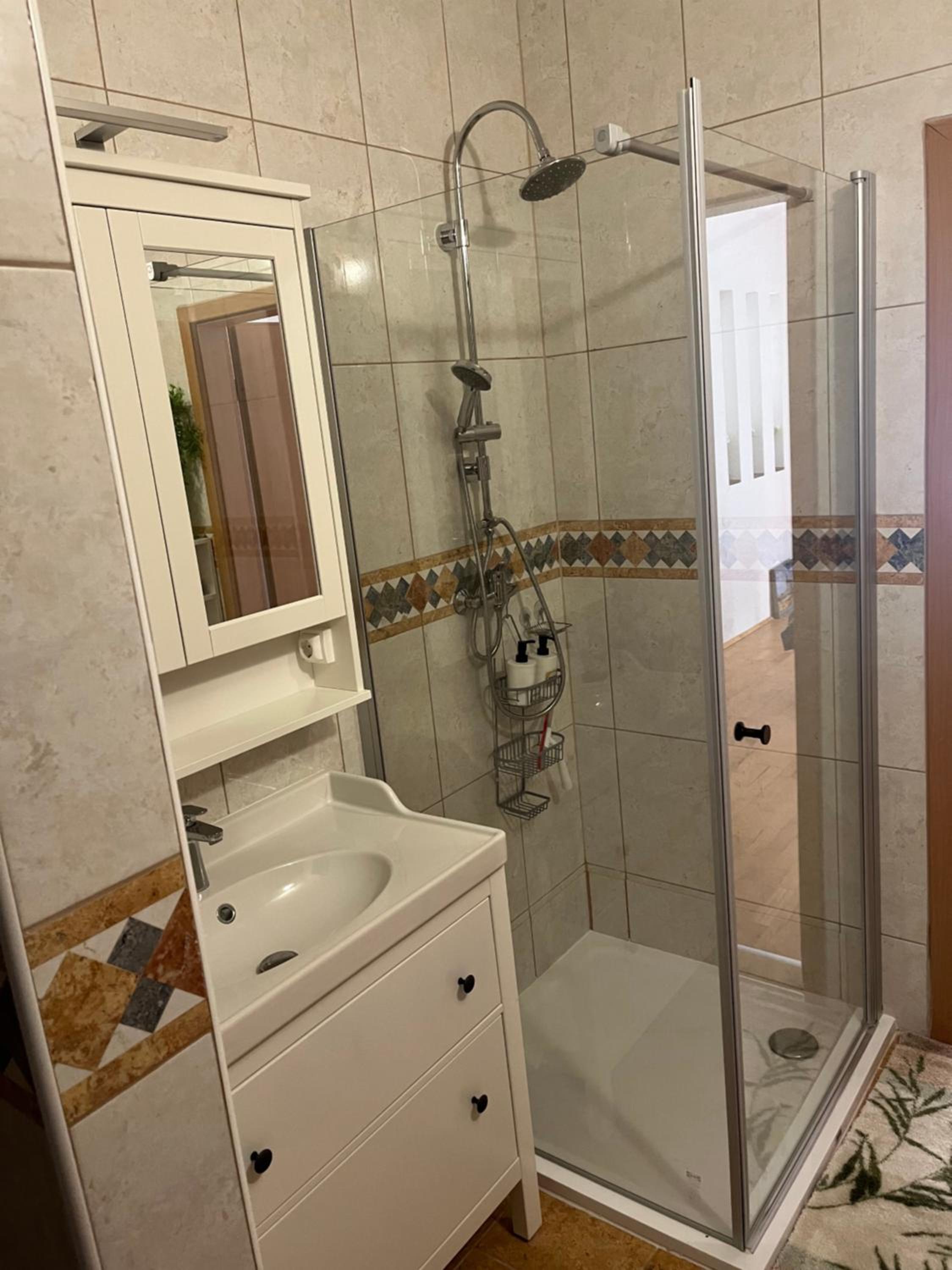 Peter's Cosy Budapest Suite view 5