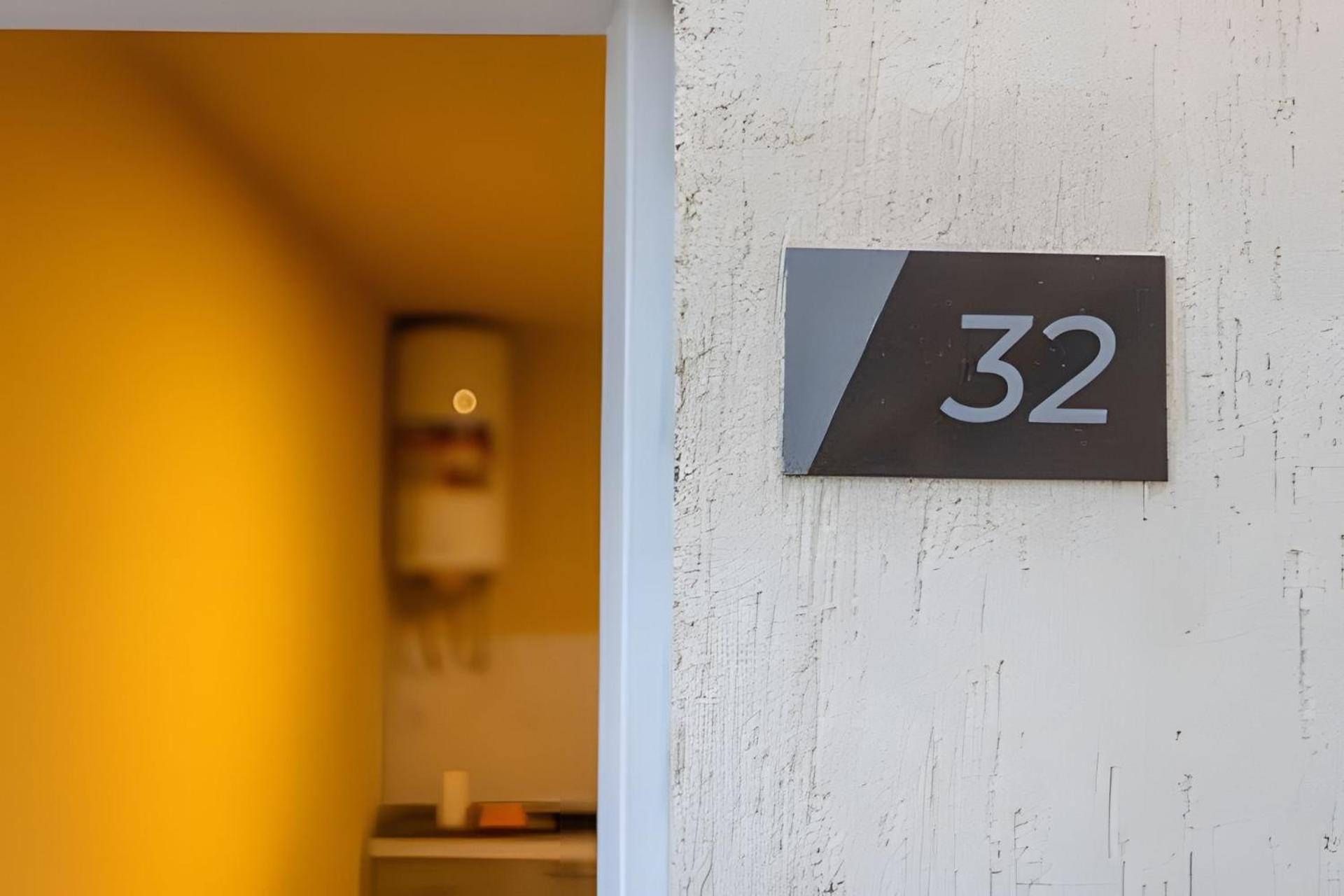 Departamento Céntrico Amarelo 32