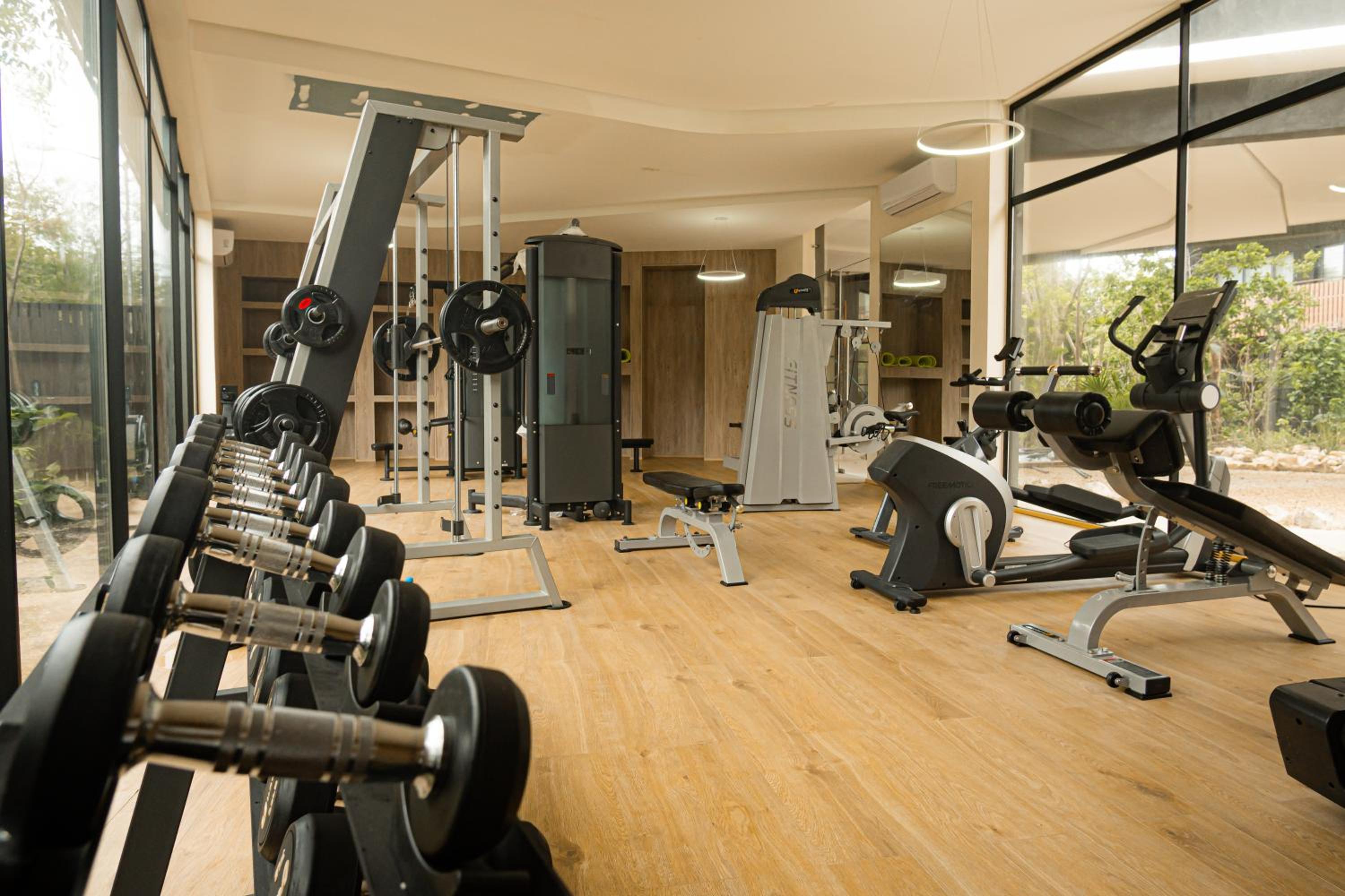 Photo 8